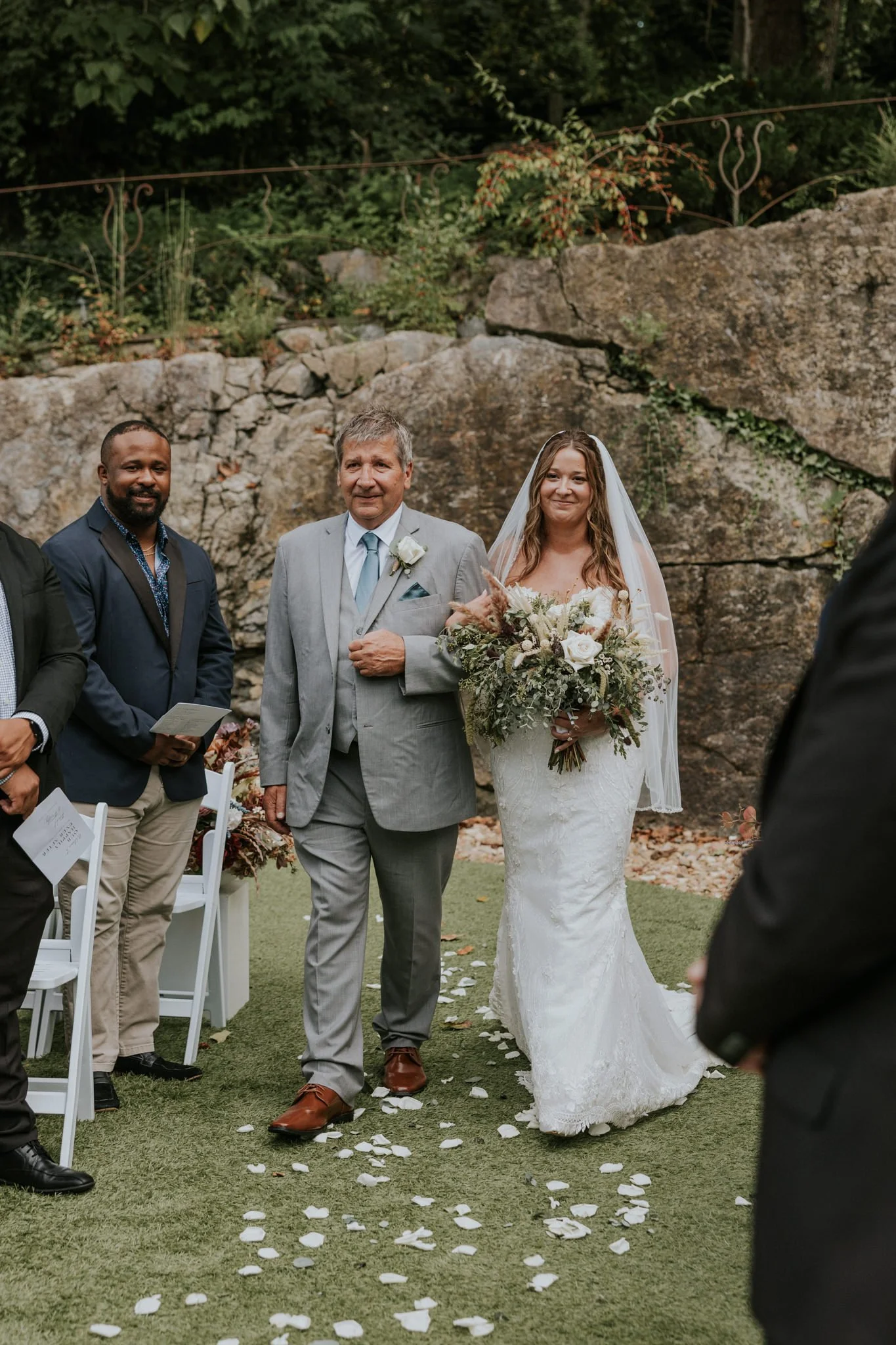 waterstone-venue-johnson-city-tennessee-boho-wedding-katy-sergent-photography-54.jpg
