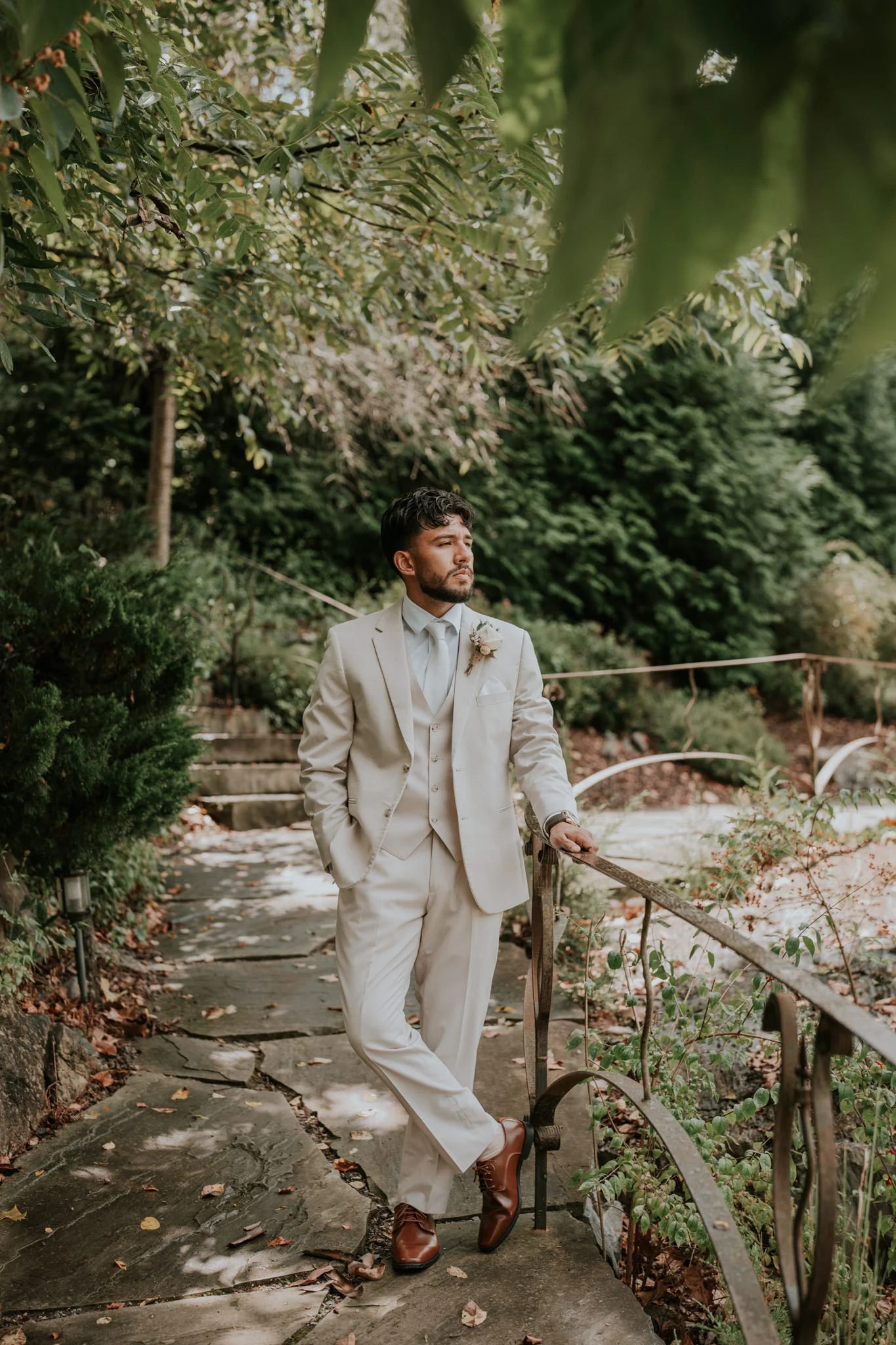 waterstone-venue-johnson-city-tennessee-boho-wedding-katy-sergent-photography-87.jpg