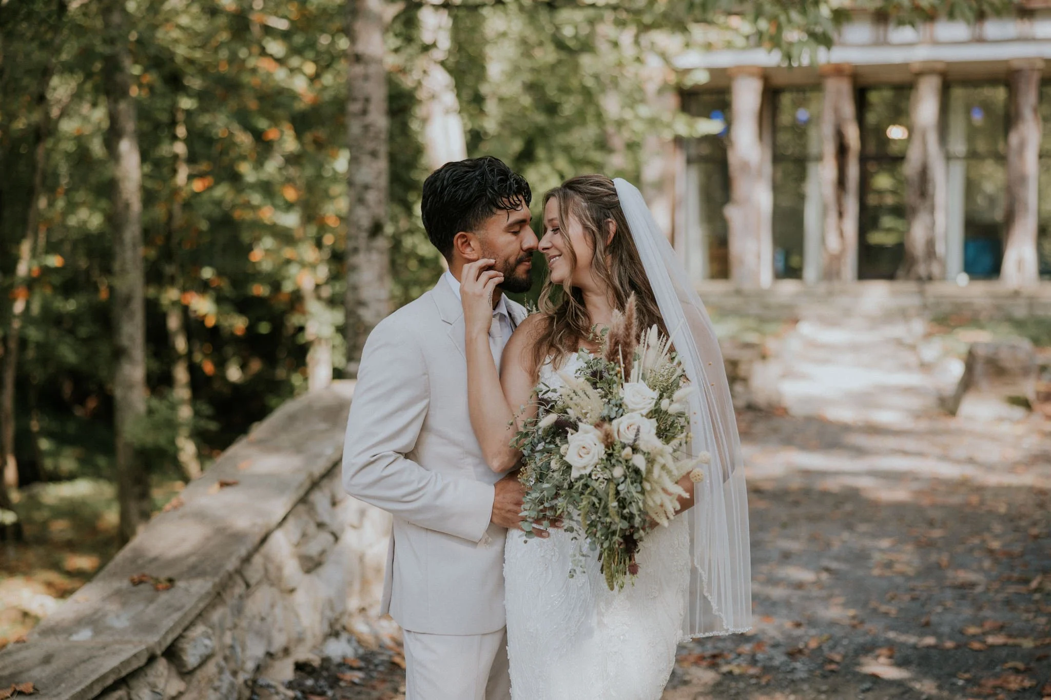 waterstone-venue-johnson-city-tennessee-boho-wedding-katy-sergent-photography-107.jpg