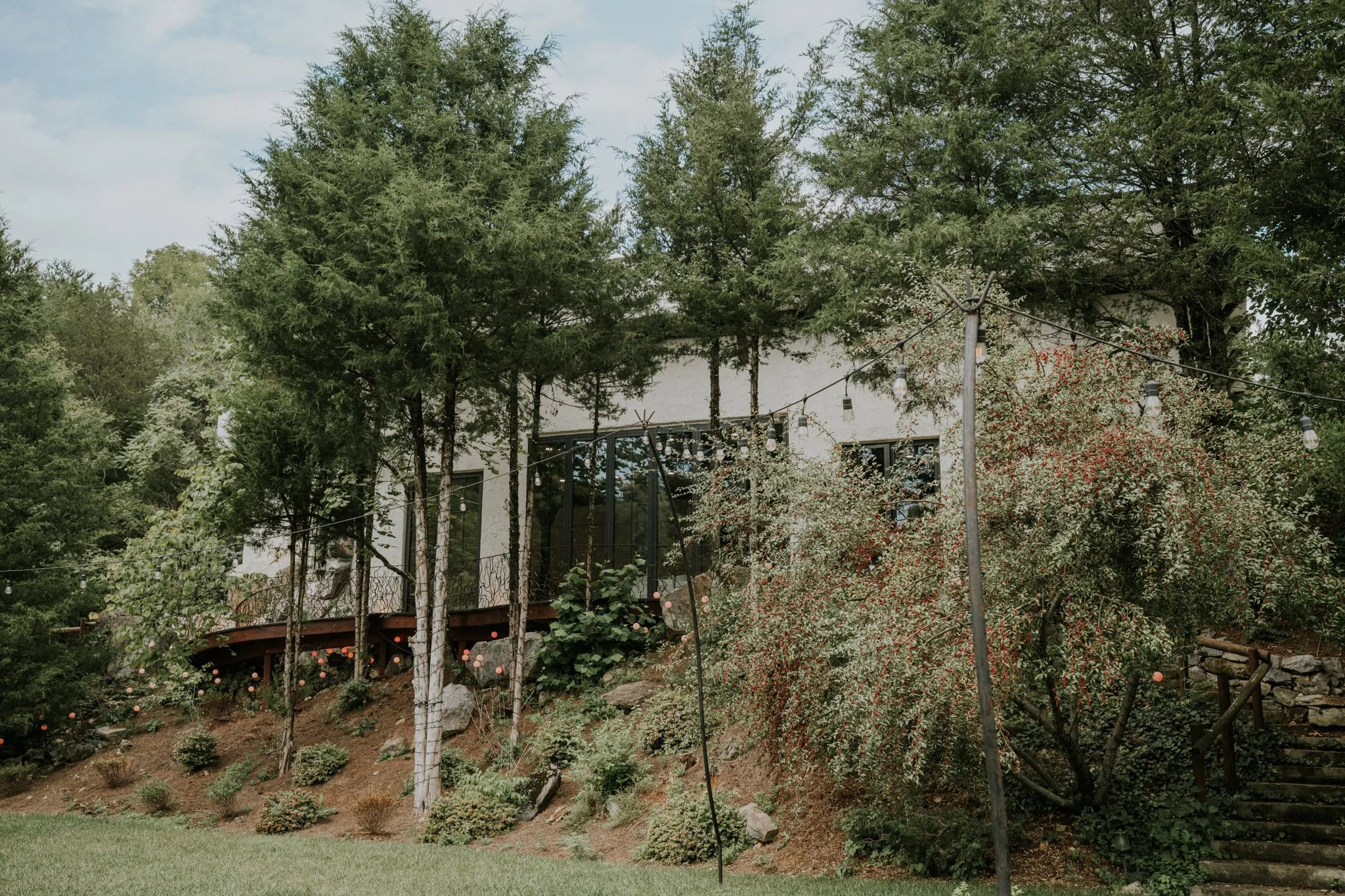 waterstone-venue-johnson-city-tennessee-boho-wedding-katy-sergent-photography-123.jpg