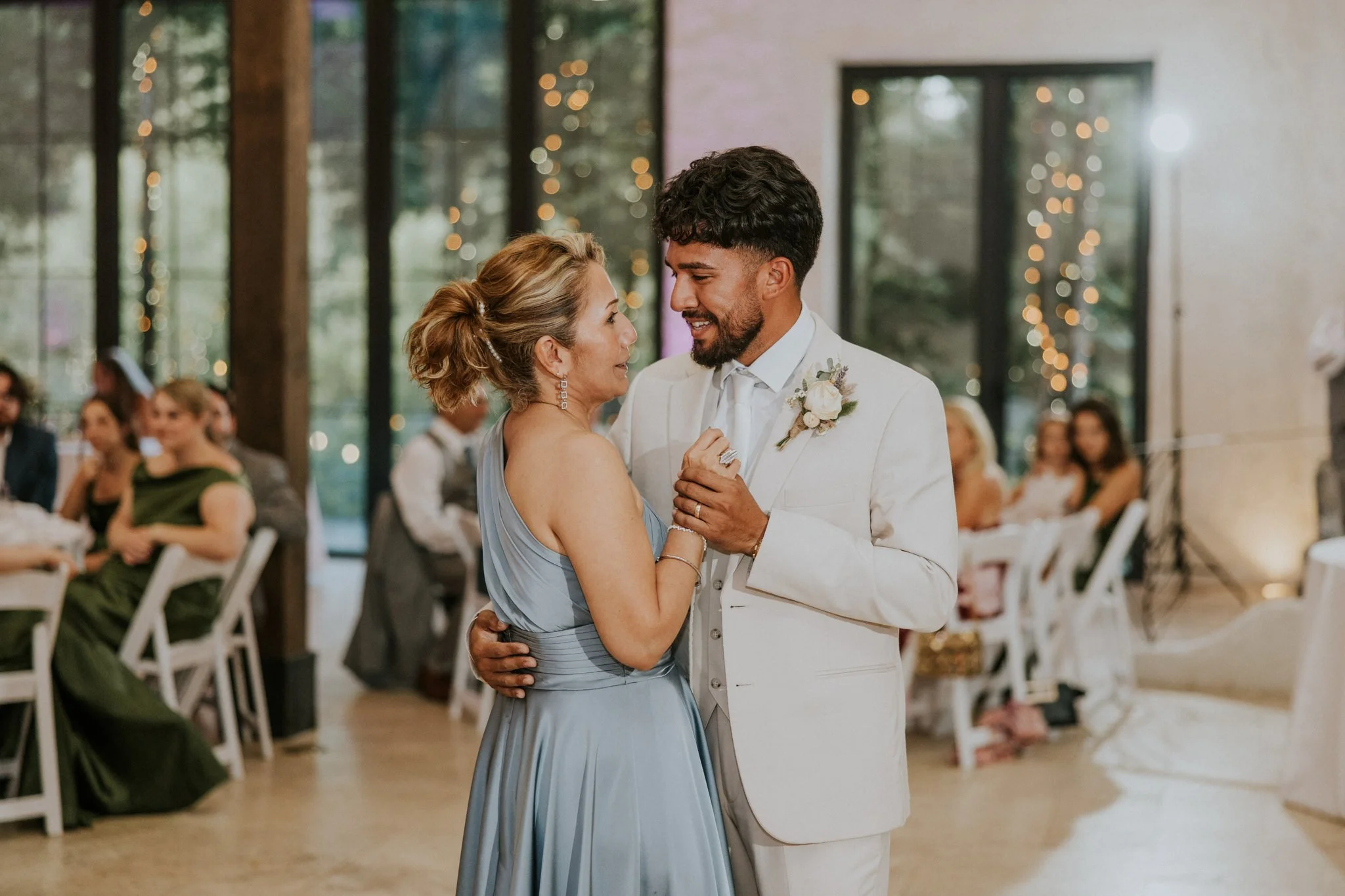 waterstone-venue-johnson-city-tennessee-boho-wedding-katy-sergent-photography-140.jpg
