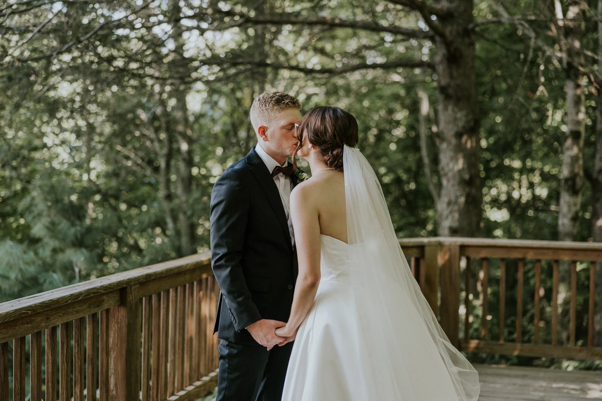 sugar-hollow-retreat-butler-tennessee-summer-elegant-classic-luxury-smoky-mountain-wedding-katy-sergent-photography-63.jpg