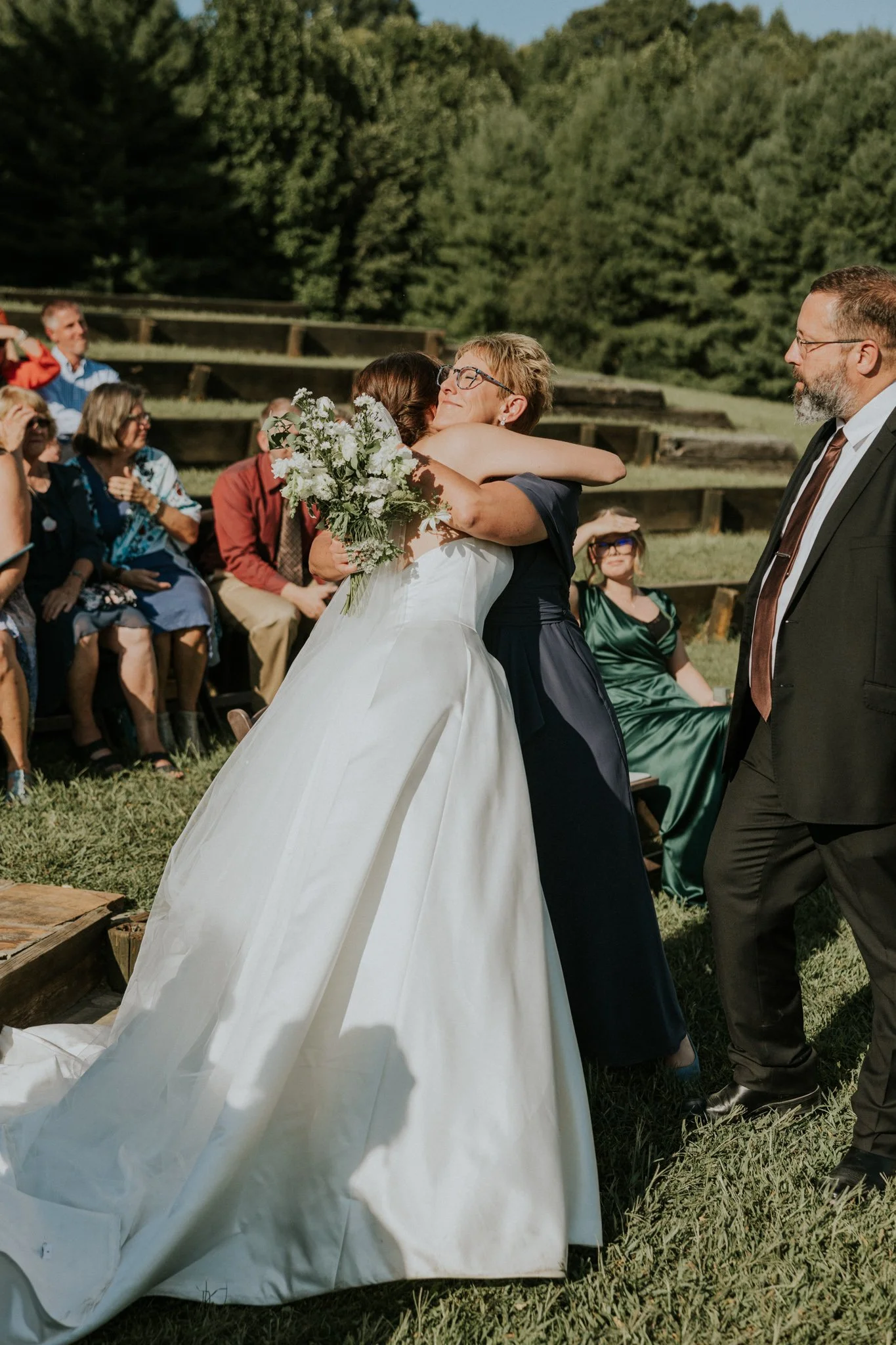 sugar-hollow-retreat-butler-tennessee-summer-elegant-classic-luxury-smoky-mountain-wedding-katy-sergent-photography-86.jpg