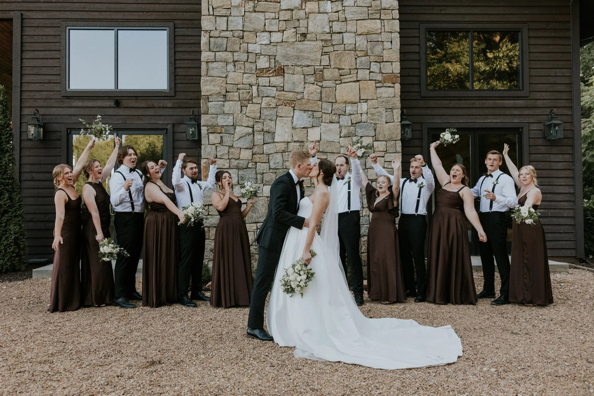 sugar-hollow-retreat-butler-tennessee-summer-elegant-classic-luxury-smoky-mountain-wedding-katy-sergent-photography-104.jpg