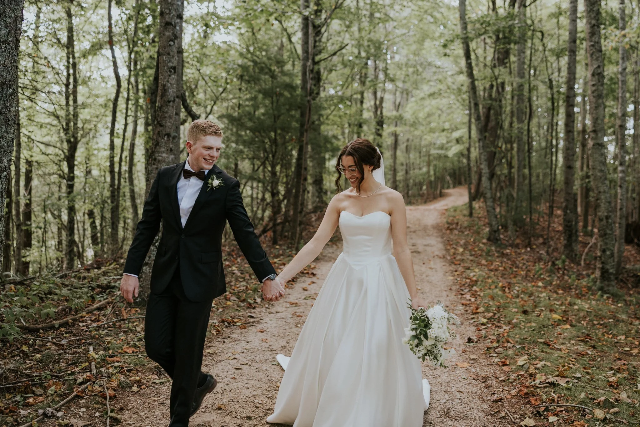 sugar-hollow-retreat-butler-tennessee-summer-elegant-classic-luxury-smoky-mountain-wedding-katy-sergent-photography-124.jpg