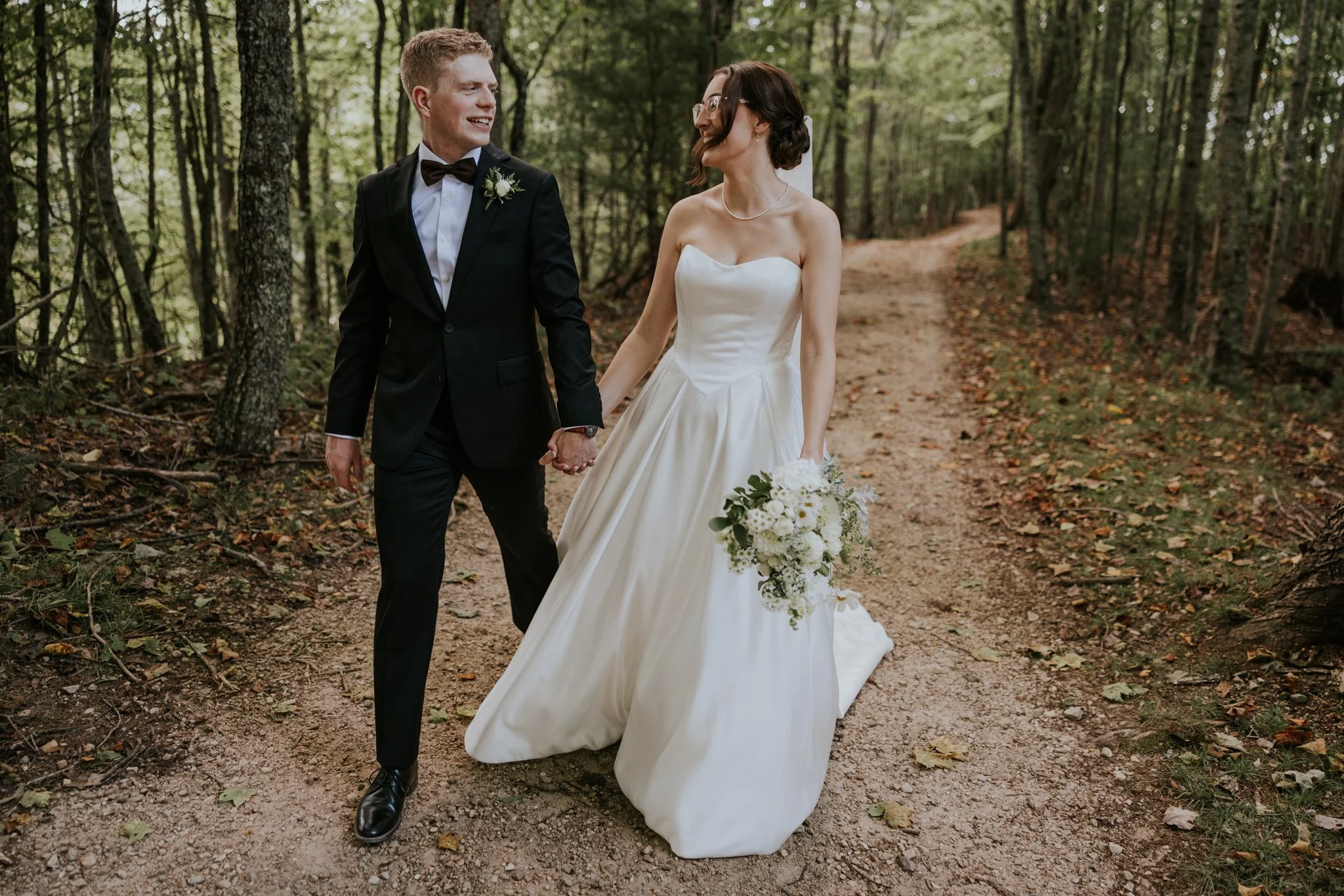 sugar-hollow-retreat-butler-tennessee-summer-elegant-classic-luxury-smoky-mountain-wedding-katy-sergent-photography-125.jpg