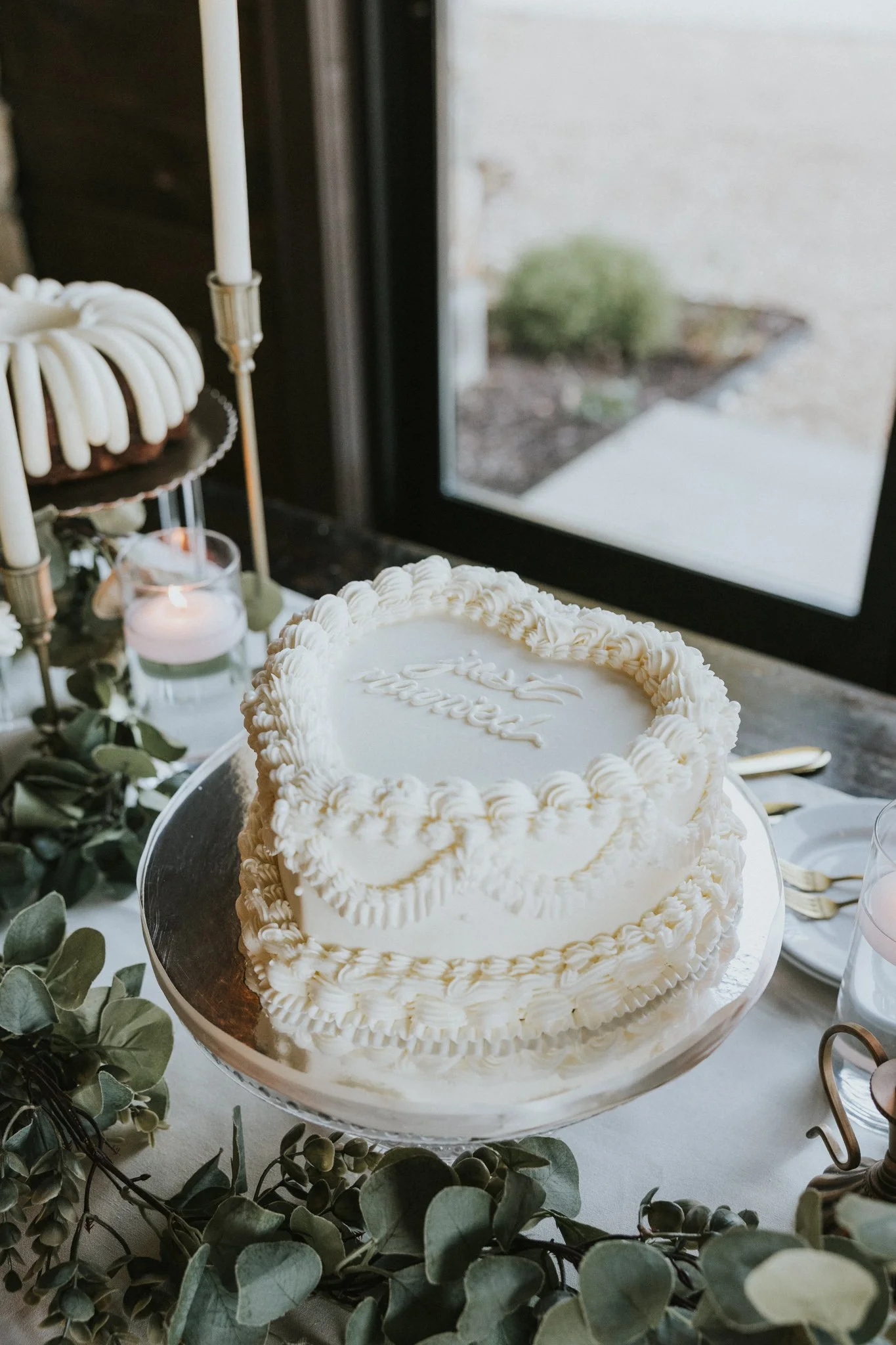sugar-hollow-retreat-butler-tennessee-summer-elegant-classic-luxury-smoky-mountain-wedding-katy-sergent-photography-171.jpg