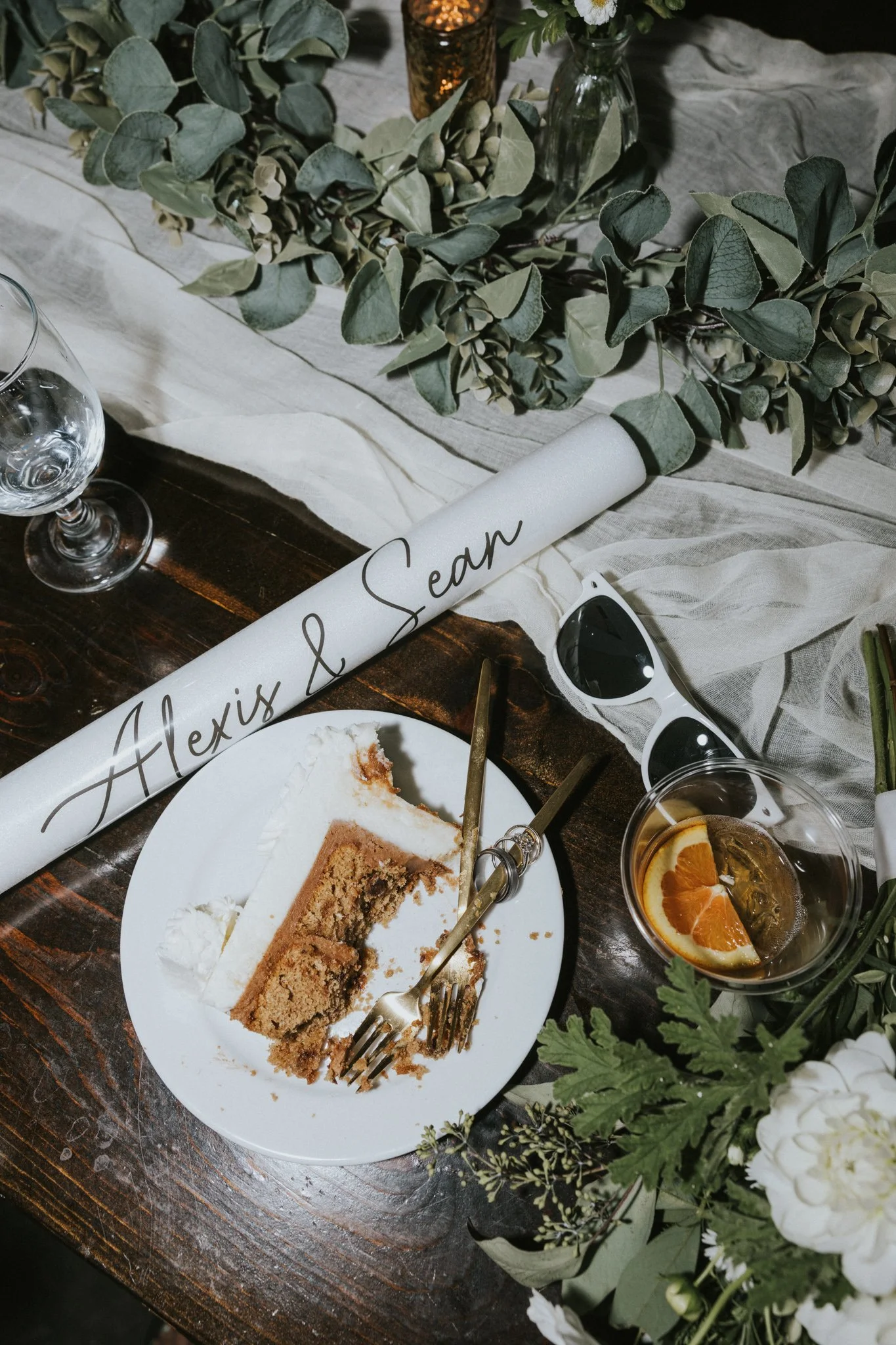 sugar-hollow-retreat-butler-tennessee-summer-elegant-classic-luxury-smoky-mountain-wedding-katy-sergent-photography-184.jpg