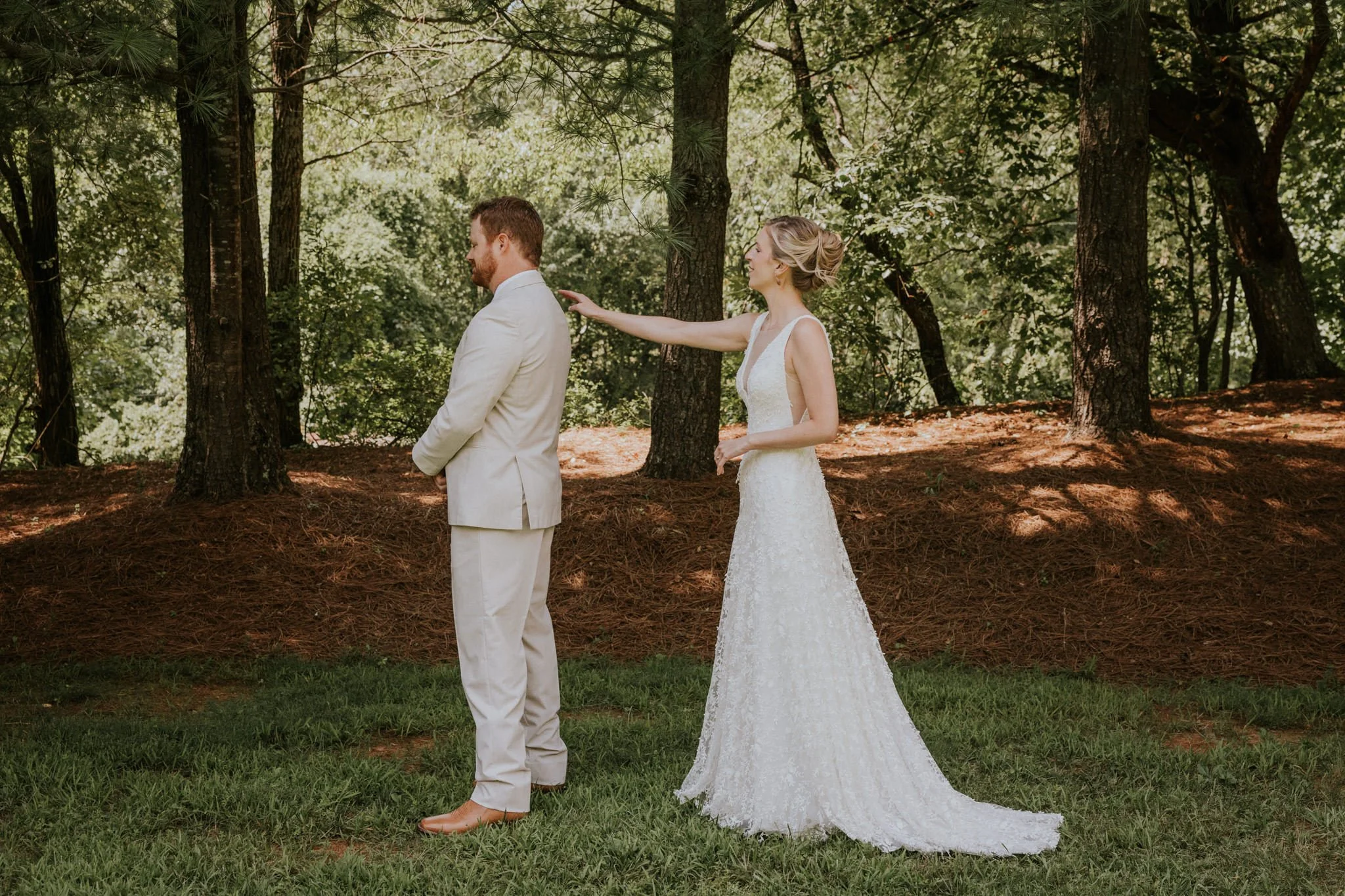highland-brewing-asheville-north-carolina-wedding-mountain-adventurous-katy-sergent-photography-27.jpg