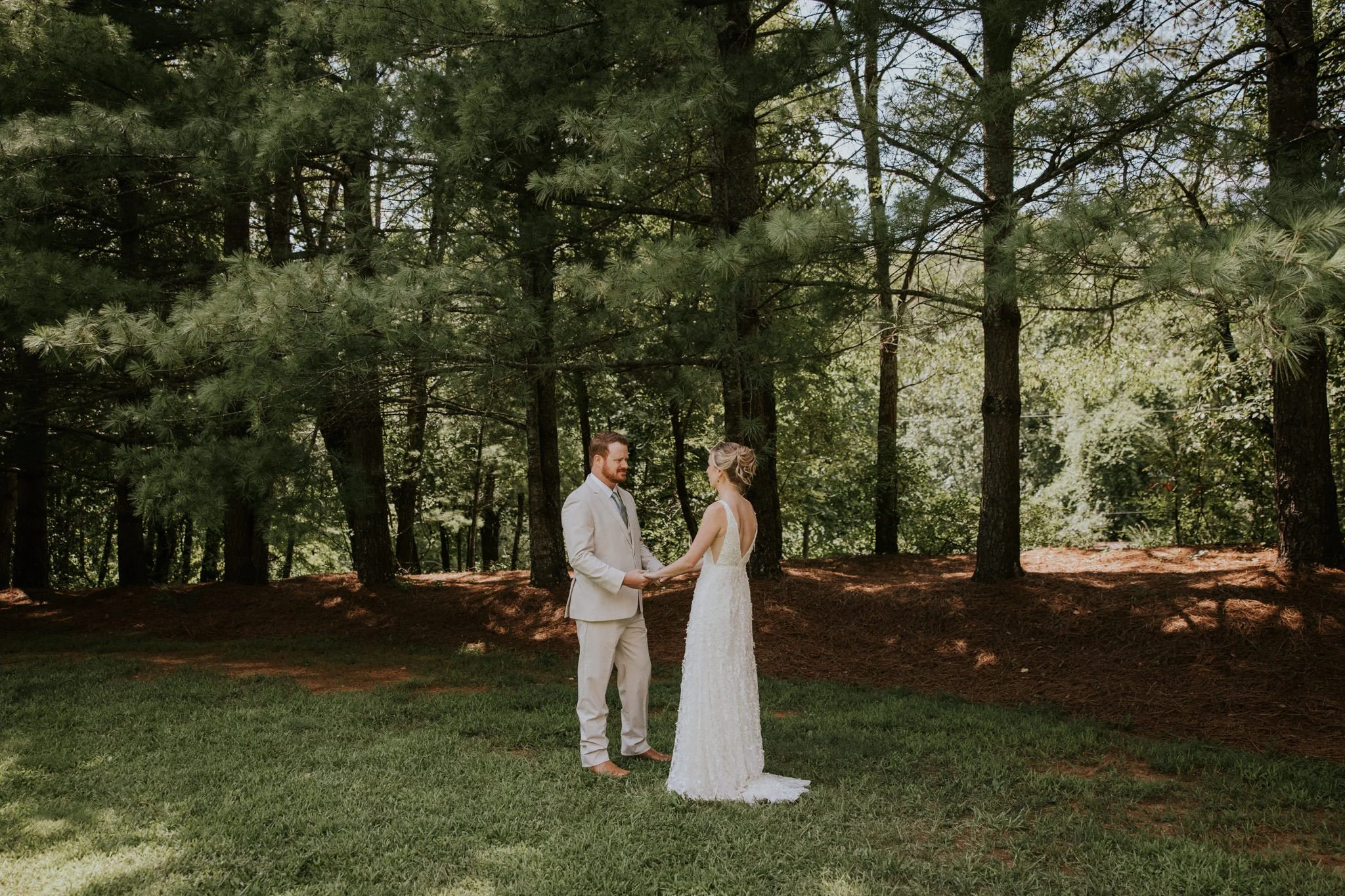 highland-brewing-asheville-north-carolina-wedding-mountain-adventurous-katy-sergent-photography-32.jpg