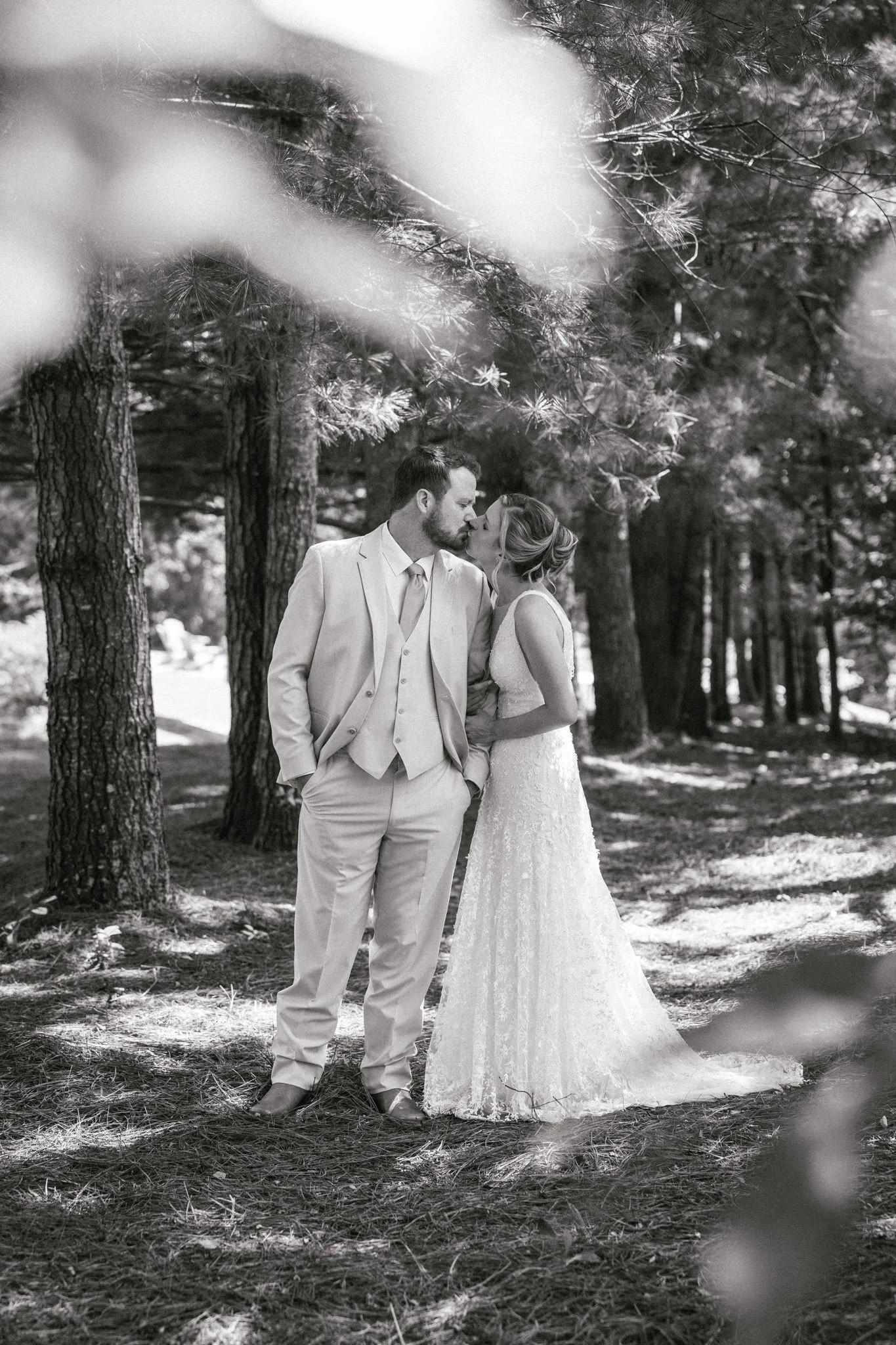 highland-brewing-asheville-north-carolina-wedding-mountain-adventurous-katy-sergent-photography-67.jpg