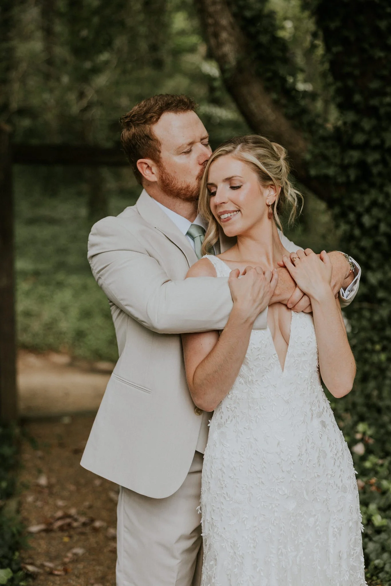 highland-brewing-asheville-north-carolina-wedding-mountain-adventurous-katy-sergent-photography-75.jpg