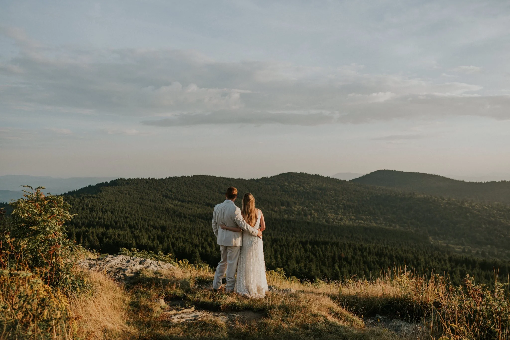 highland-brewing-asheville-north-carolina-wedding-mountain-adventurous-katy-sergent-photography-90.jpg