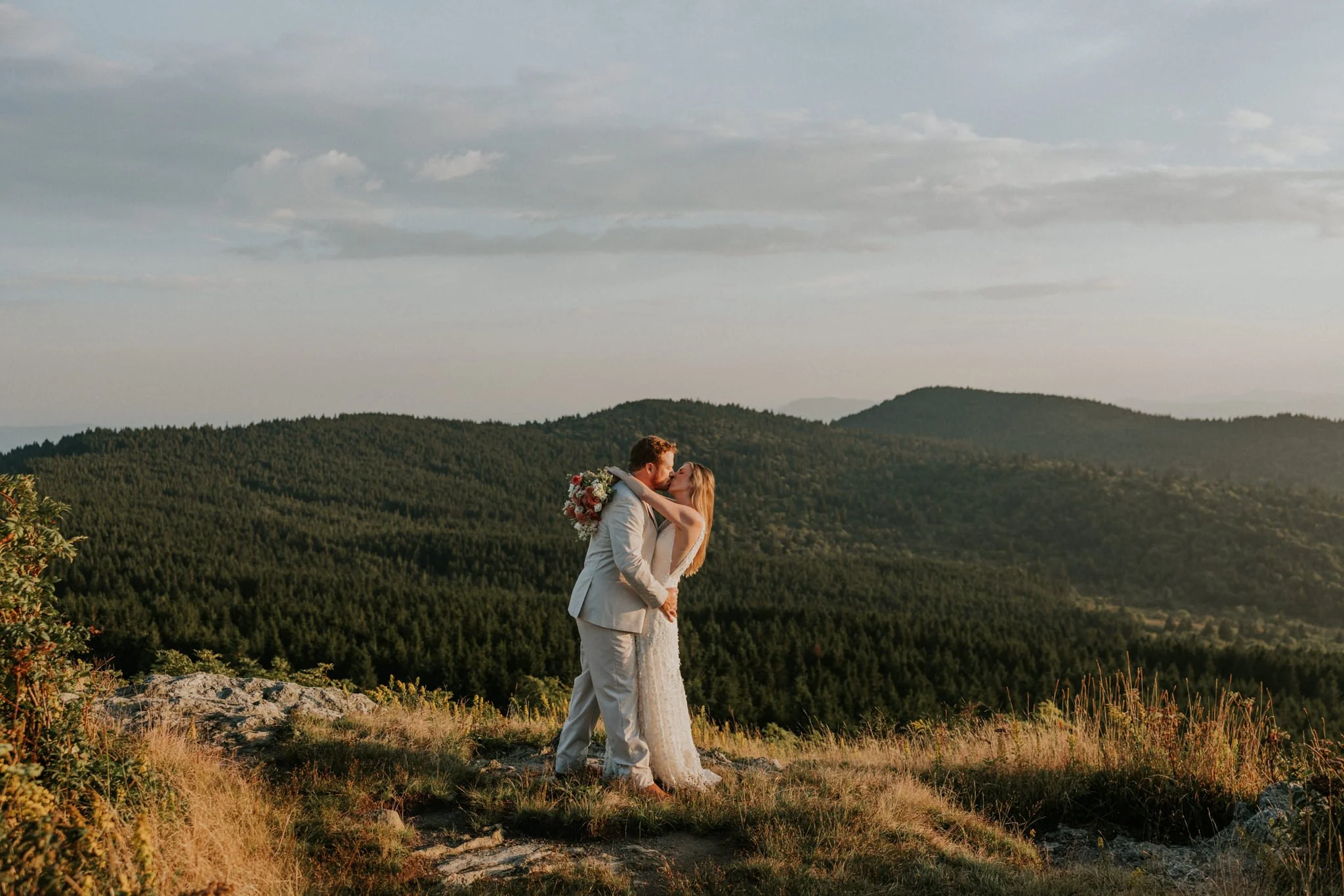 highland-brewing-asheville-north-carolina-wedding-mountain-adventurous-katy-sergent-photography-93.jpg