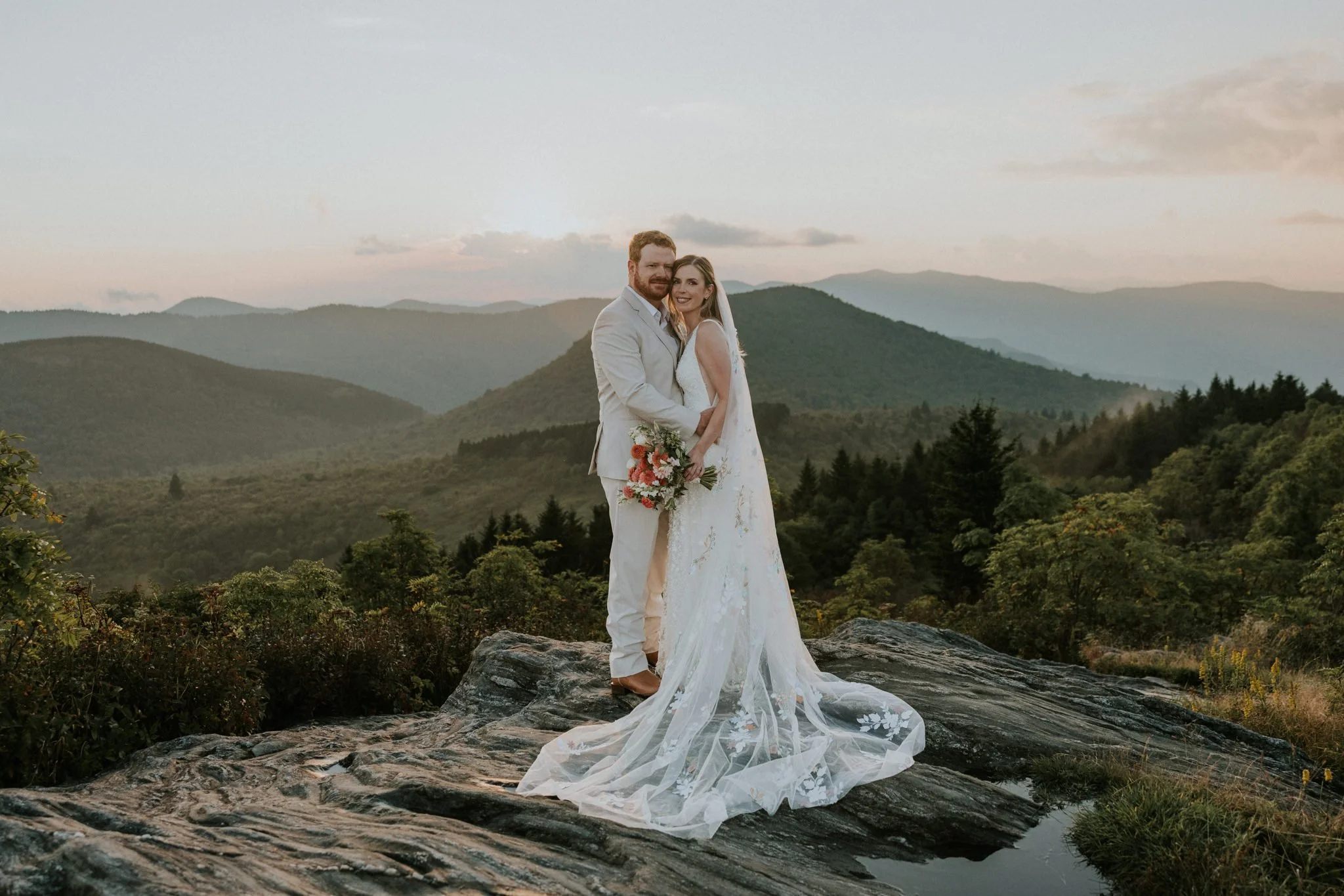 highland-brewing-asheville-north-carolina-wedding-mountain-adventurous-katy-sergent-photography-100.jpg
