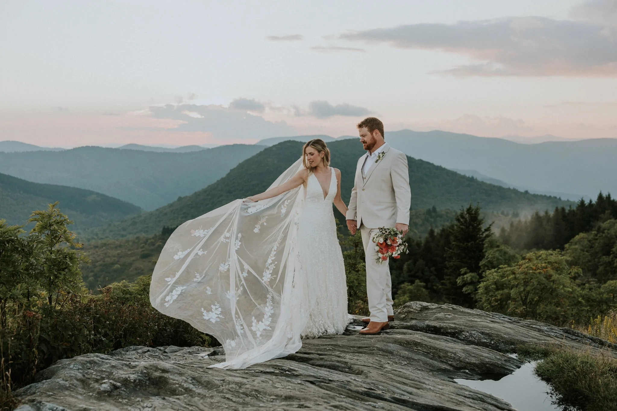 highland-brewing-asheville-north-carolina-wedding-mountain-adventurous-katy-sergent-photography-102.jpg