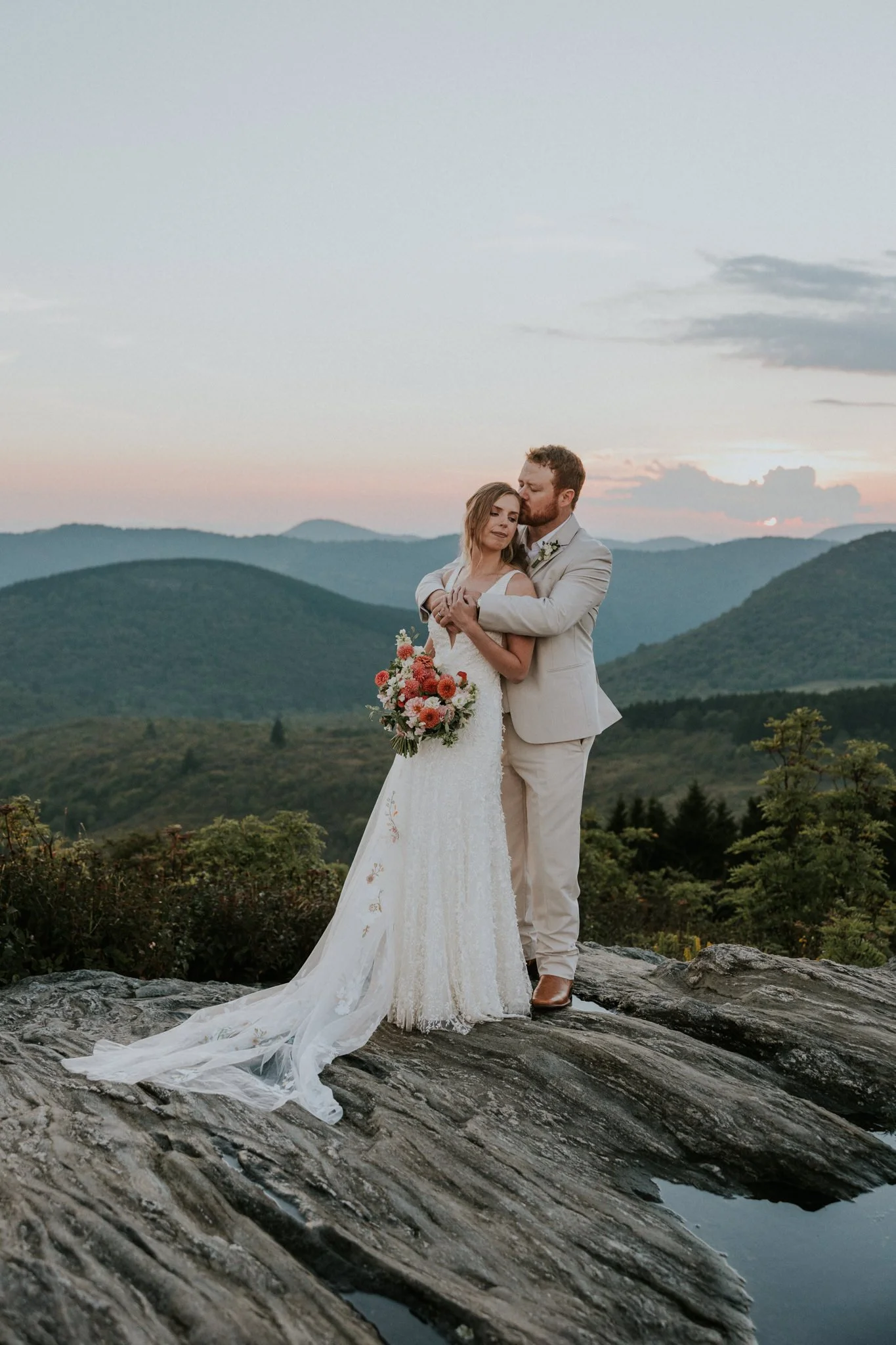 highland-brewing-asheville-north-carolina-wedding-mountain-adventurous-katy-sergent-photography-105.jpg