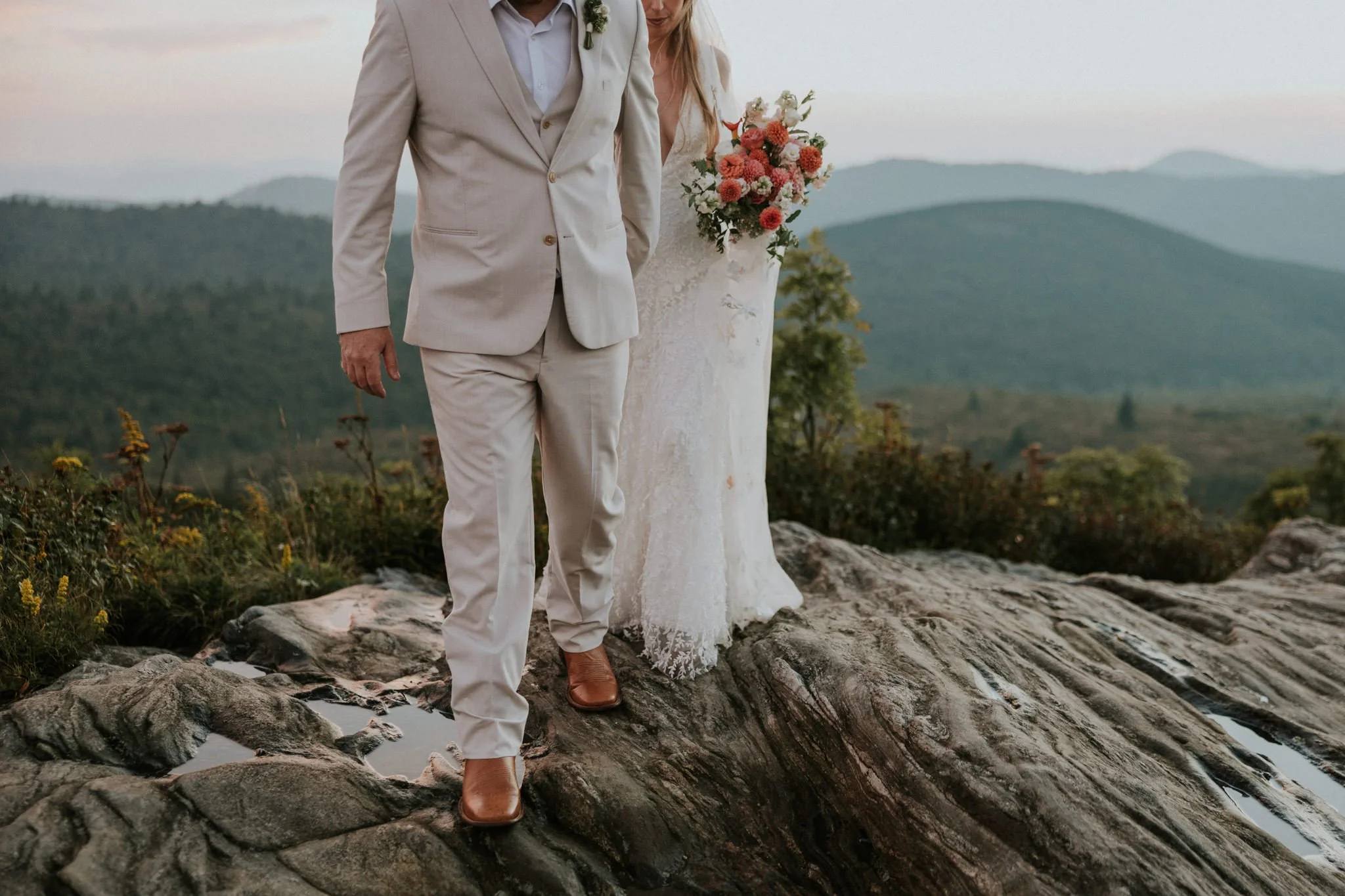 highland-brewing-asheville-north-carolina-wedding-mountain-adventurous-katy-sergent-photography-115.jpg