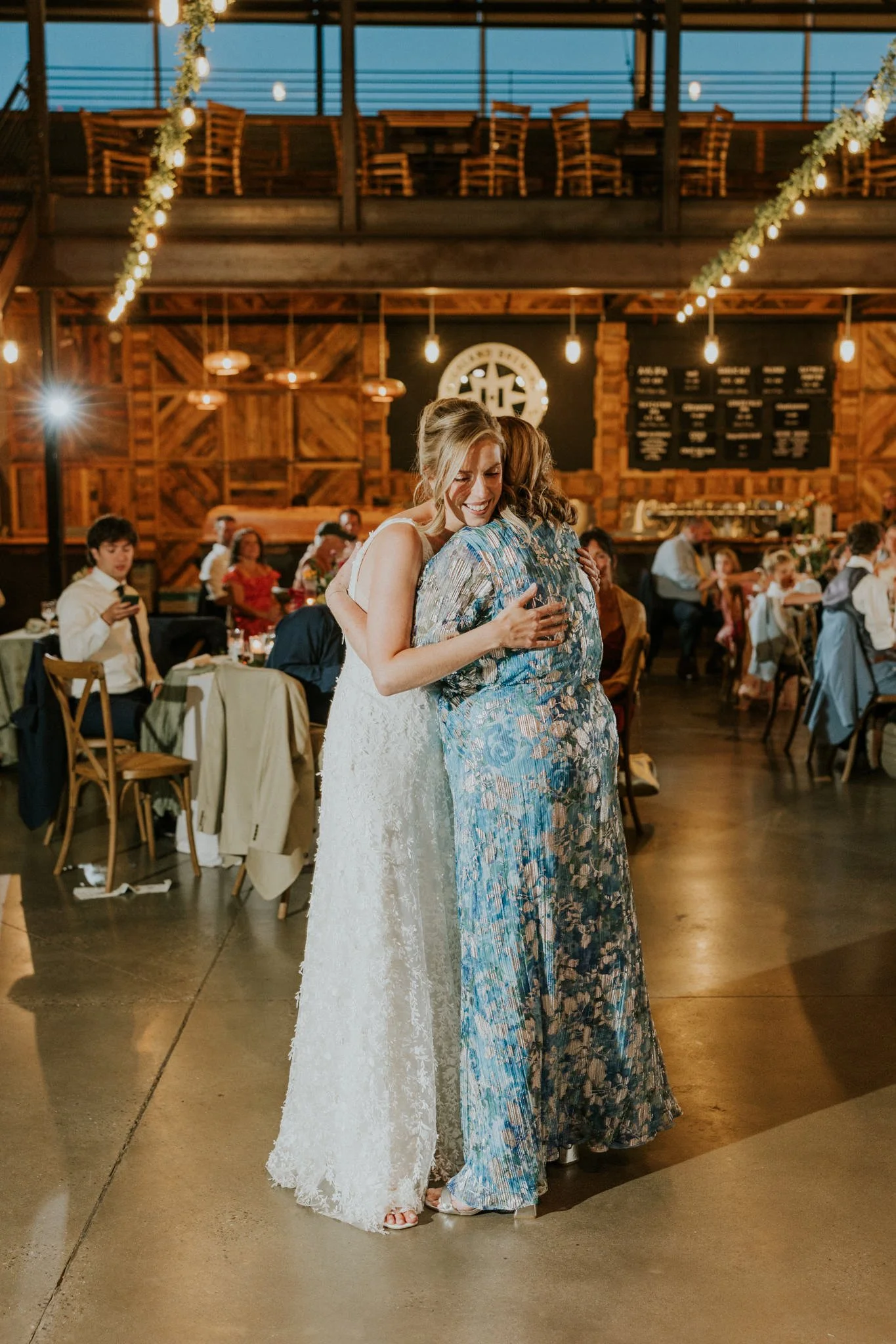 highland-brewing-asheville-north-carolina-wedding-mountain-adventurous-katy-sergent-photography-151.jpg