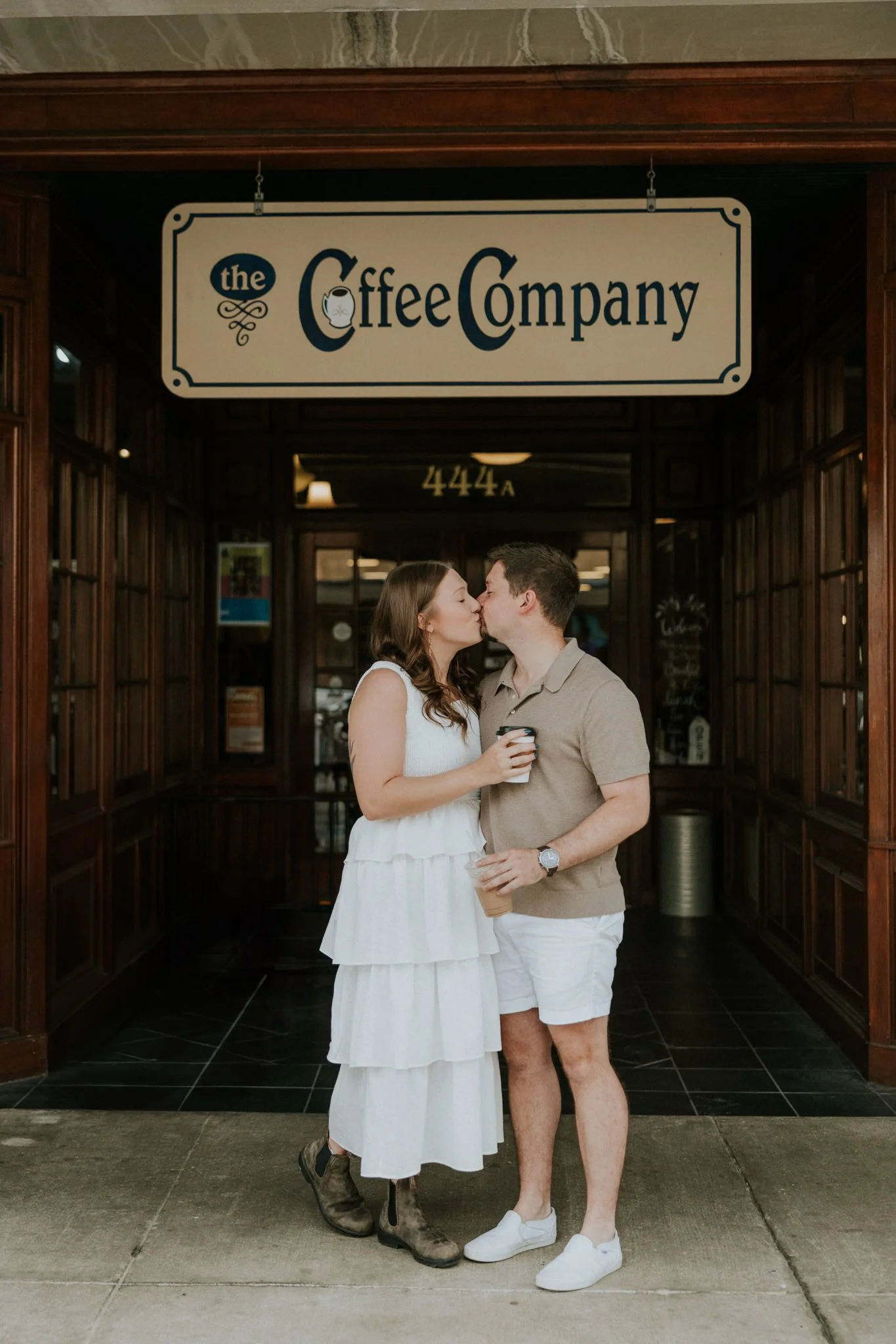 johnson-city-elizabethton-knoxville-tennessee-downtown-coffee-engagement-session-katy-sergent-photography-wedding-photographer-11.jpg