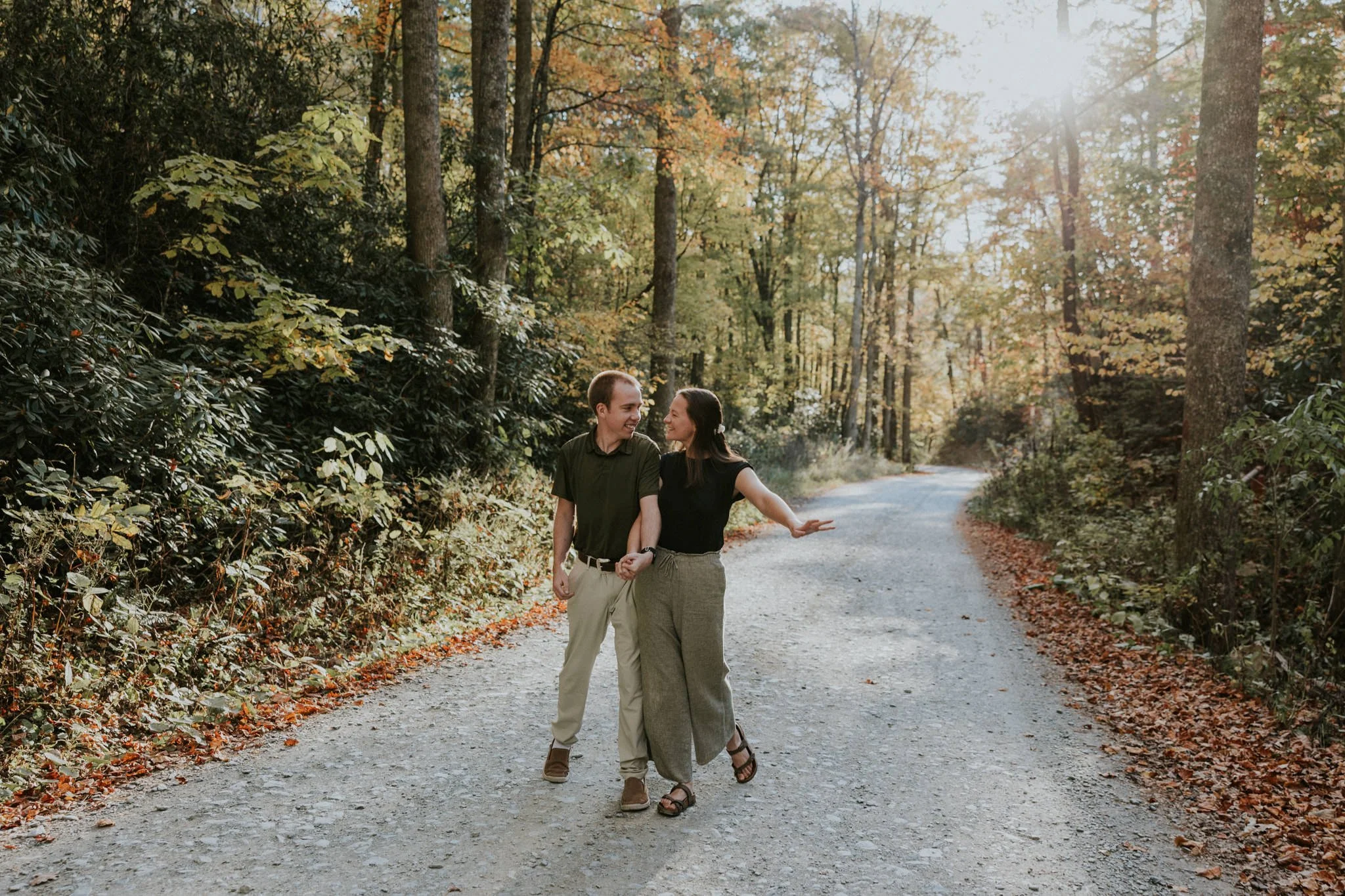 beauty-spot-tennessee-mountain-fall-engagement-session-sunset-johnson-city-asheville-north-carolina-nc-katy-sergent-photography-6.jpg