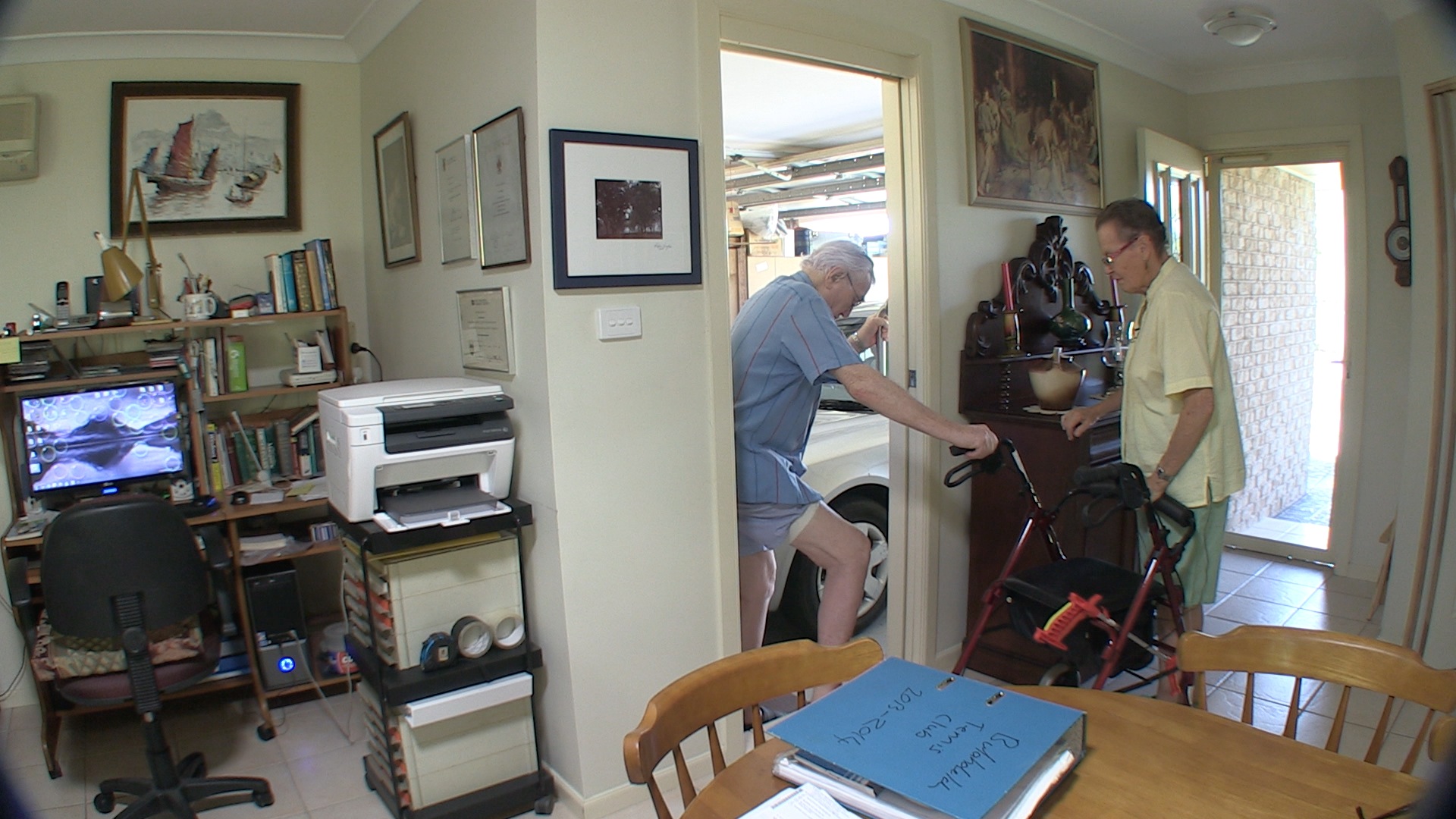 UNSW Home Mods Robin&Paul Grabrail StepUps2.jpg