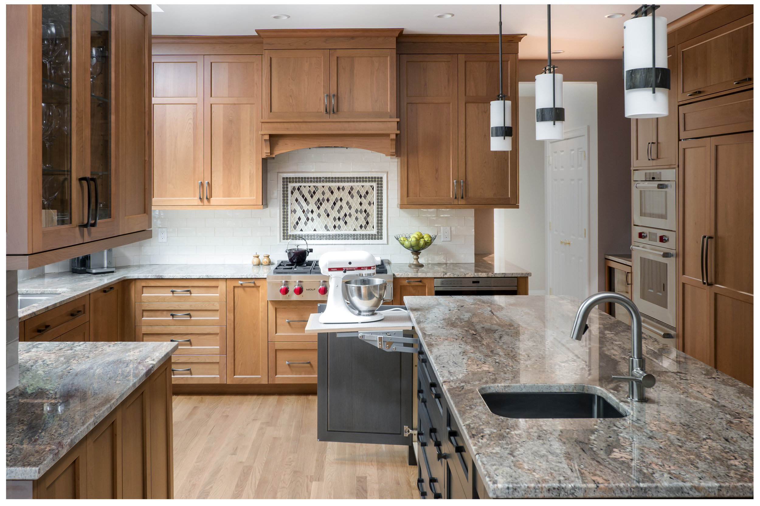 KitchenVisions-Transitional-Kitchen-Sudbury-03.jpg