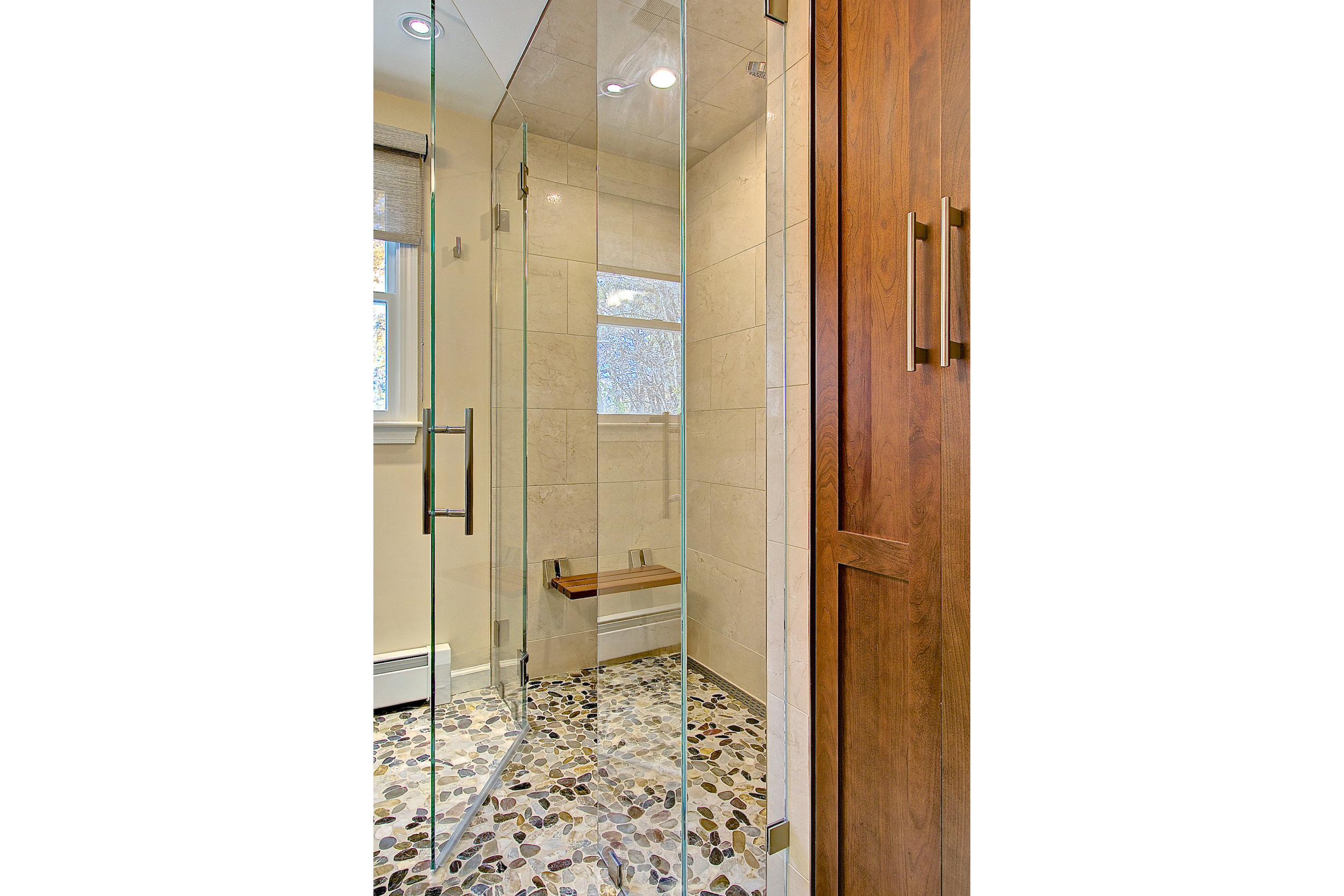 2-KitchenVisions-Master-Baths-Westwood-34.png