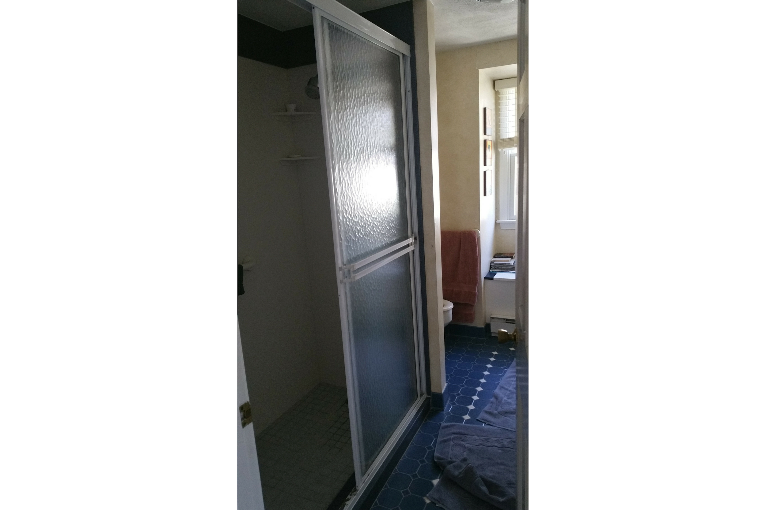 01-KitchenVisions-Case-Study-Master-Bath-Define-Before.png