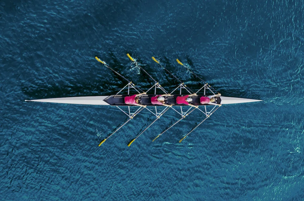 KitchenVisions+we+row_in+same+Direction+dreamstime_l_107776132.jpg