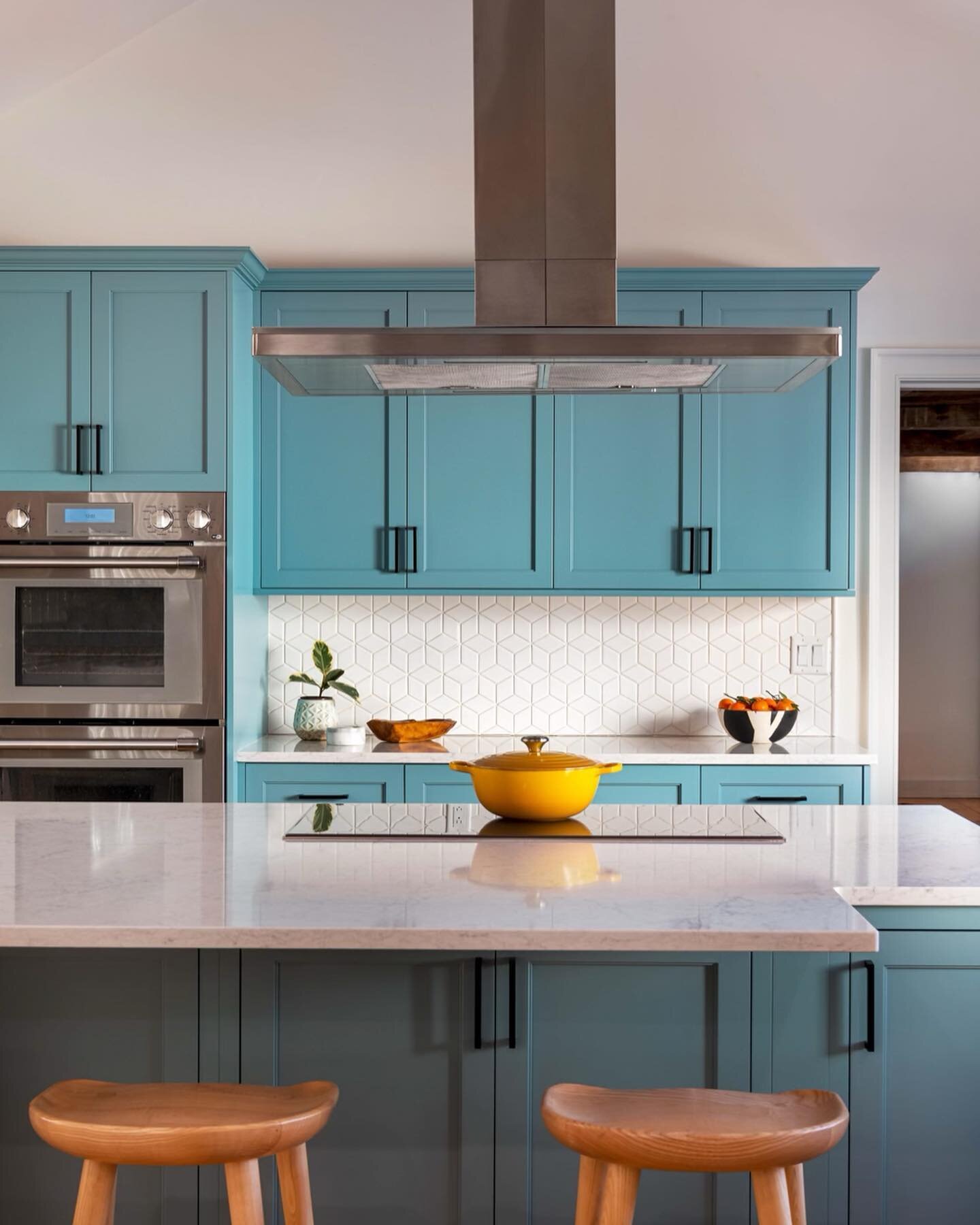 INDUCTION VS. GAS DEBATE - WEIGHING IN We&rsquo;ve been incorporating induction cooktops and ranges into our kitchen design projects for years. While we still specify gas ranges and cooktops, we like the benefits of induction. Read more in our recent