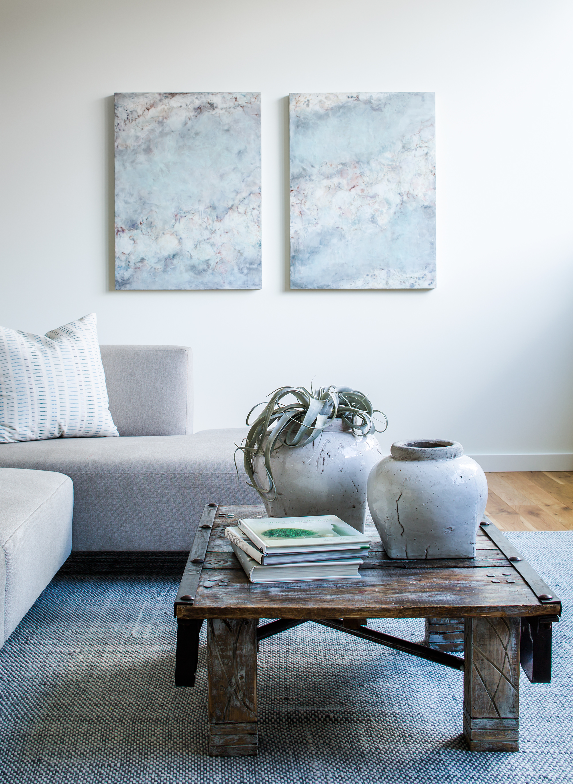 modern on conncecticut ave living room | jeff herr photography