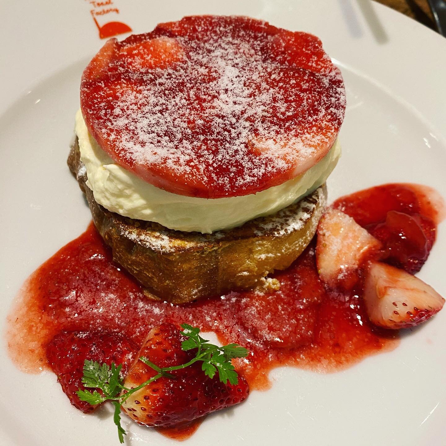 I miss Japan 😭 Best strawberry french toast I&rsquo;ve had in a while. Or forever. Probably forever, lol. // Currently in self-imposed quarantine for another week. Not sick at all, but just making sure I&rsquo;m not an asymptomatic carrier. (At leas