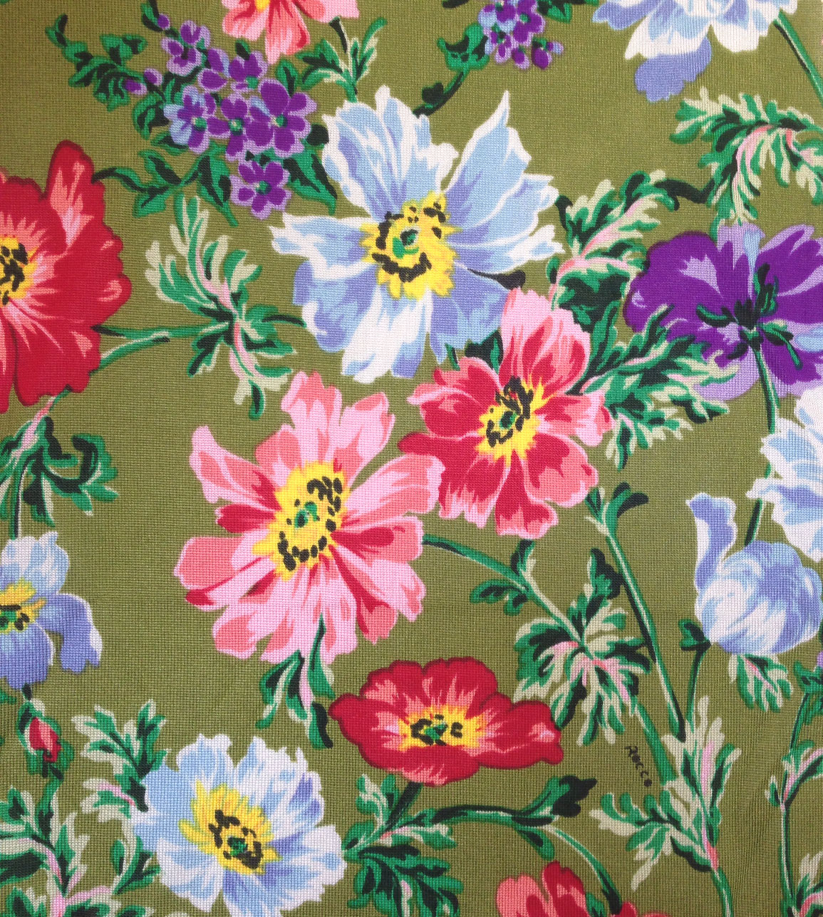 anemone on gold