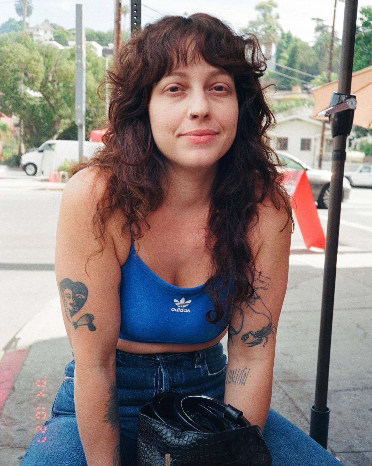 @cave_baby_ shoots film now 📸 🦋