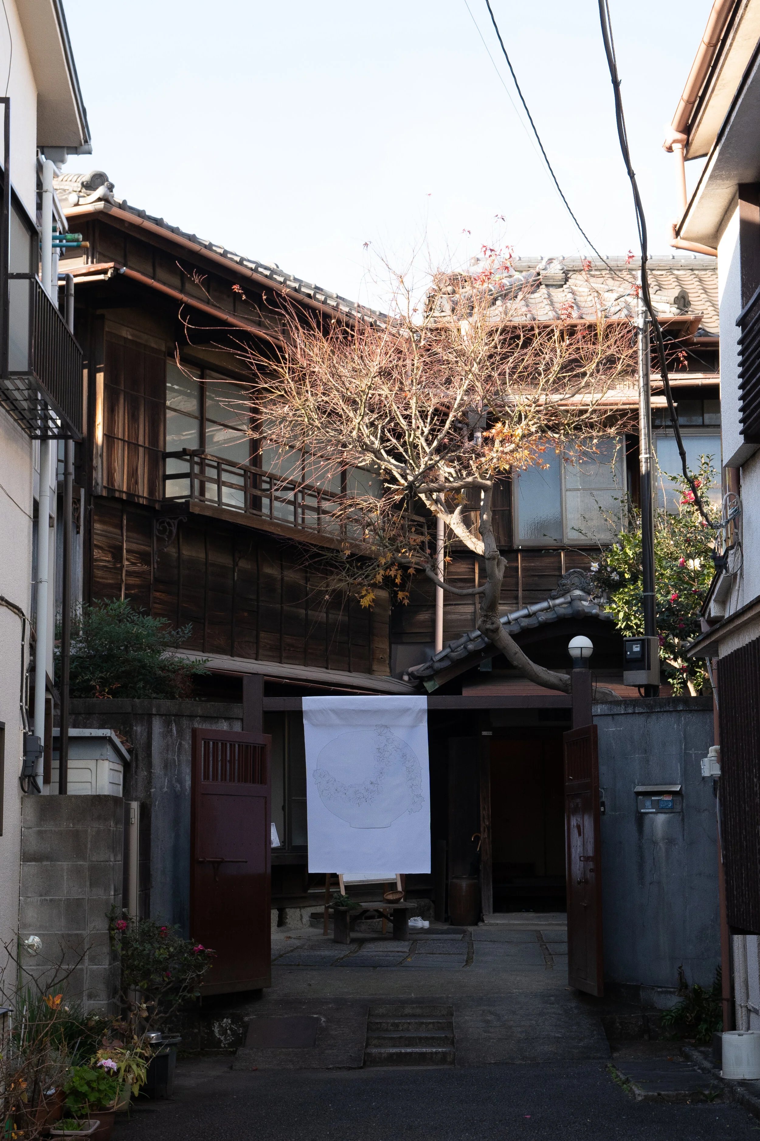 Exhibition: 金継ぎ (Kintsugi) Memory of a Moment