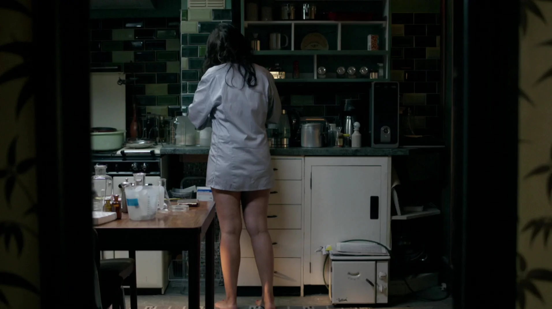 Yasmine akram feet
