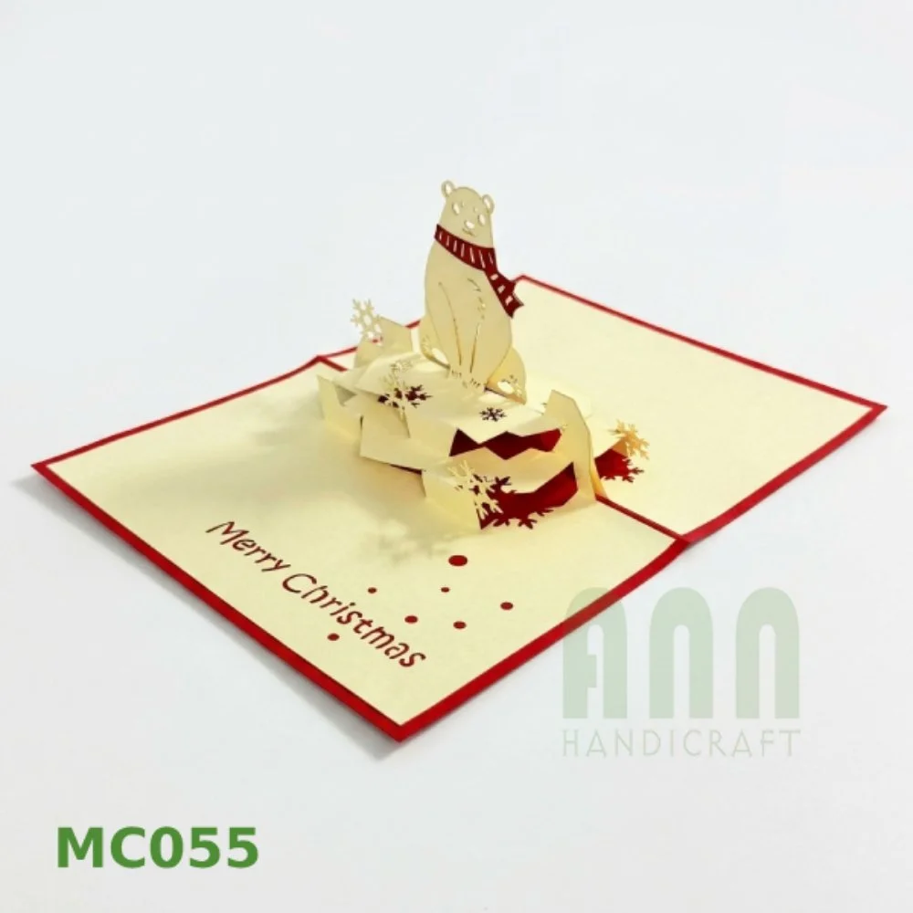 MC055-bear-03.jpg