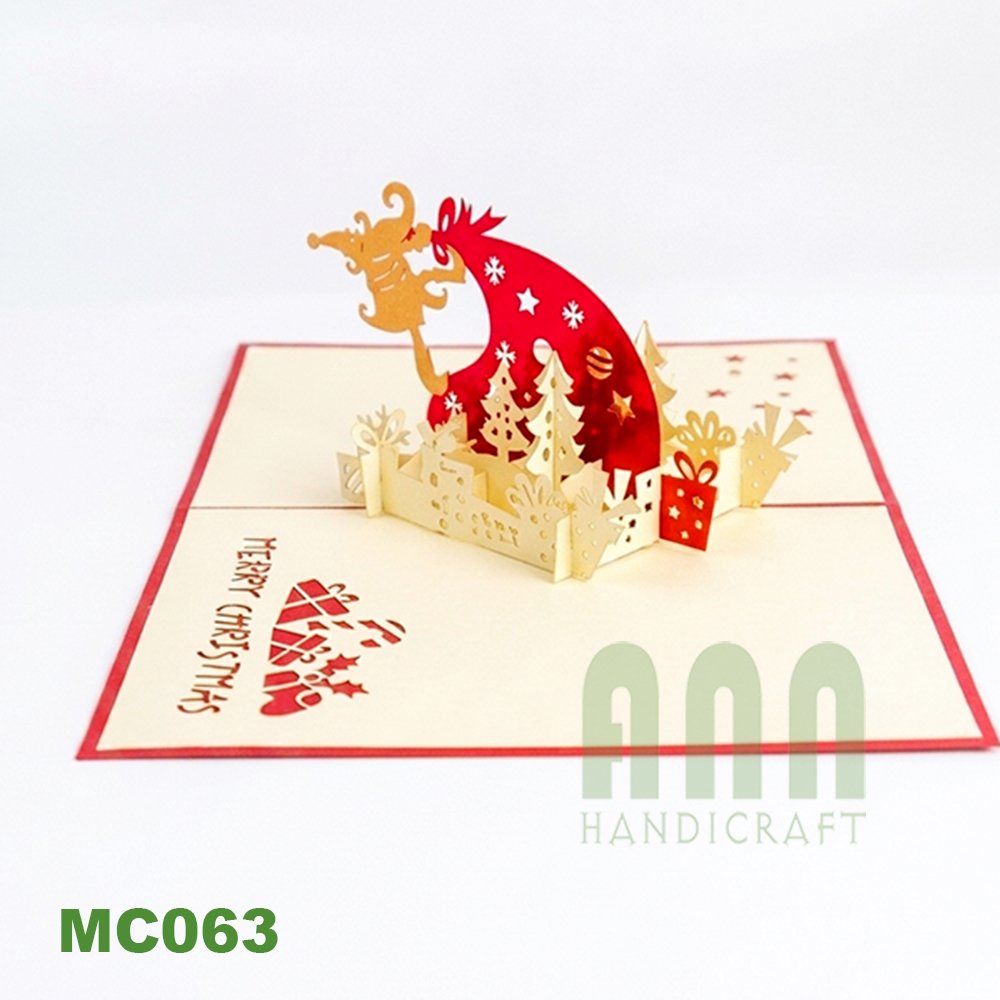 MC063-santa-with-gift-03.jpg