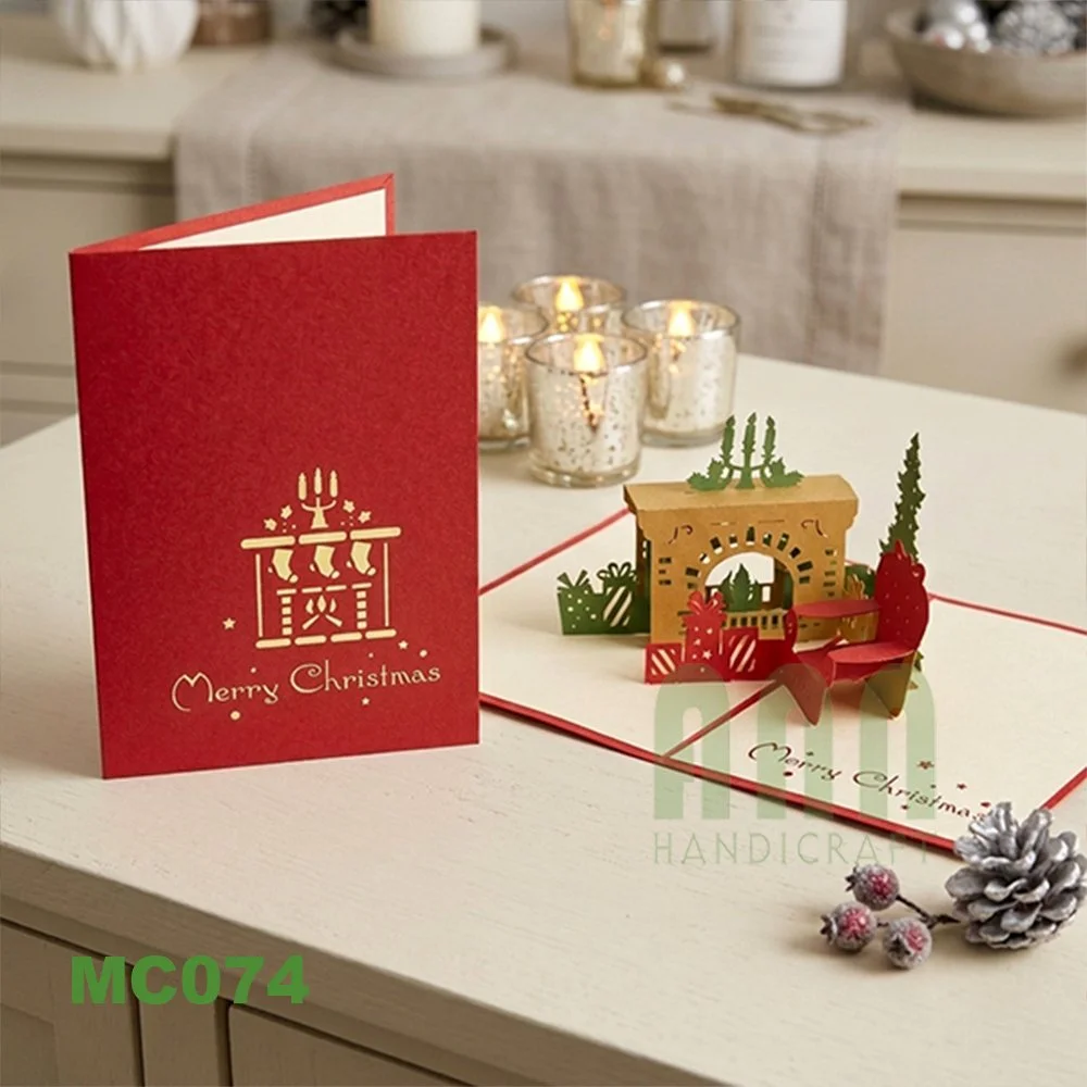 MC074-Christmas-fireplace-08.jpg