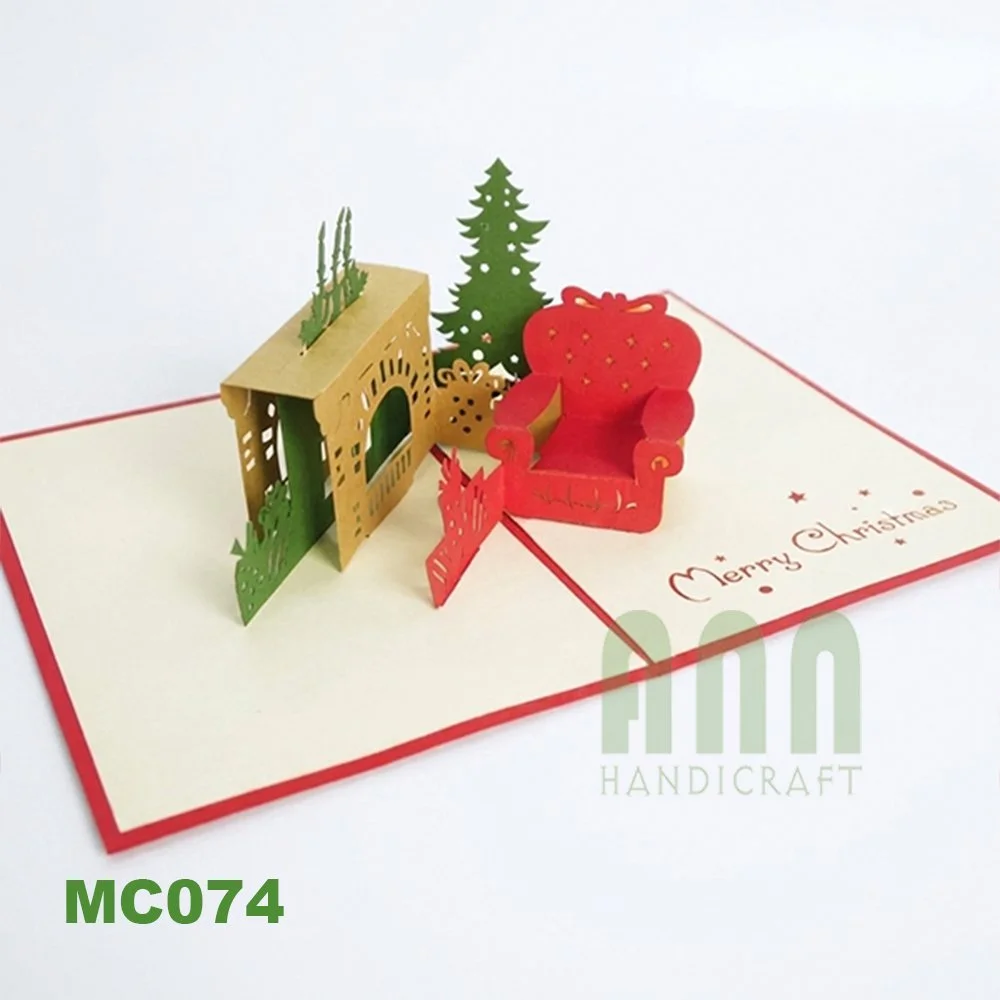 MC074-Christmas-fireplace-02.jpg