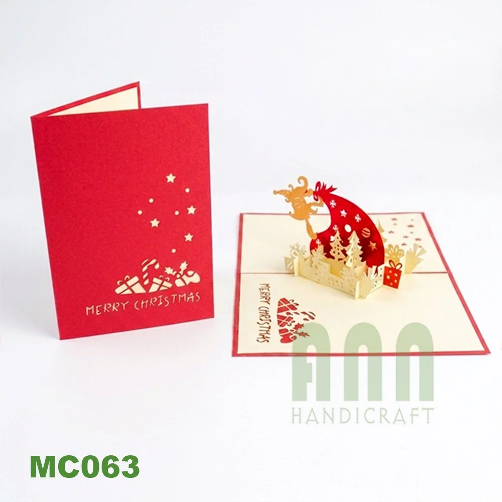 MC063-santa-with-gift-06.jpg