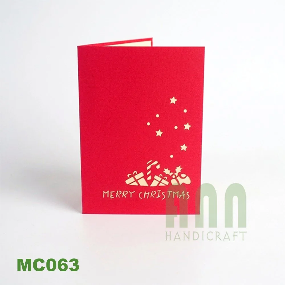MC063-santa-with-gift-02.jpg