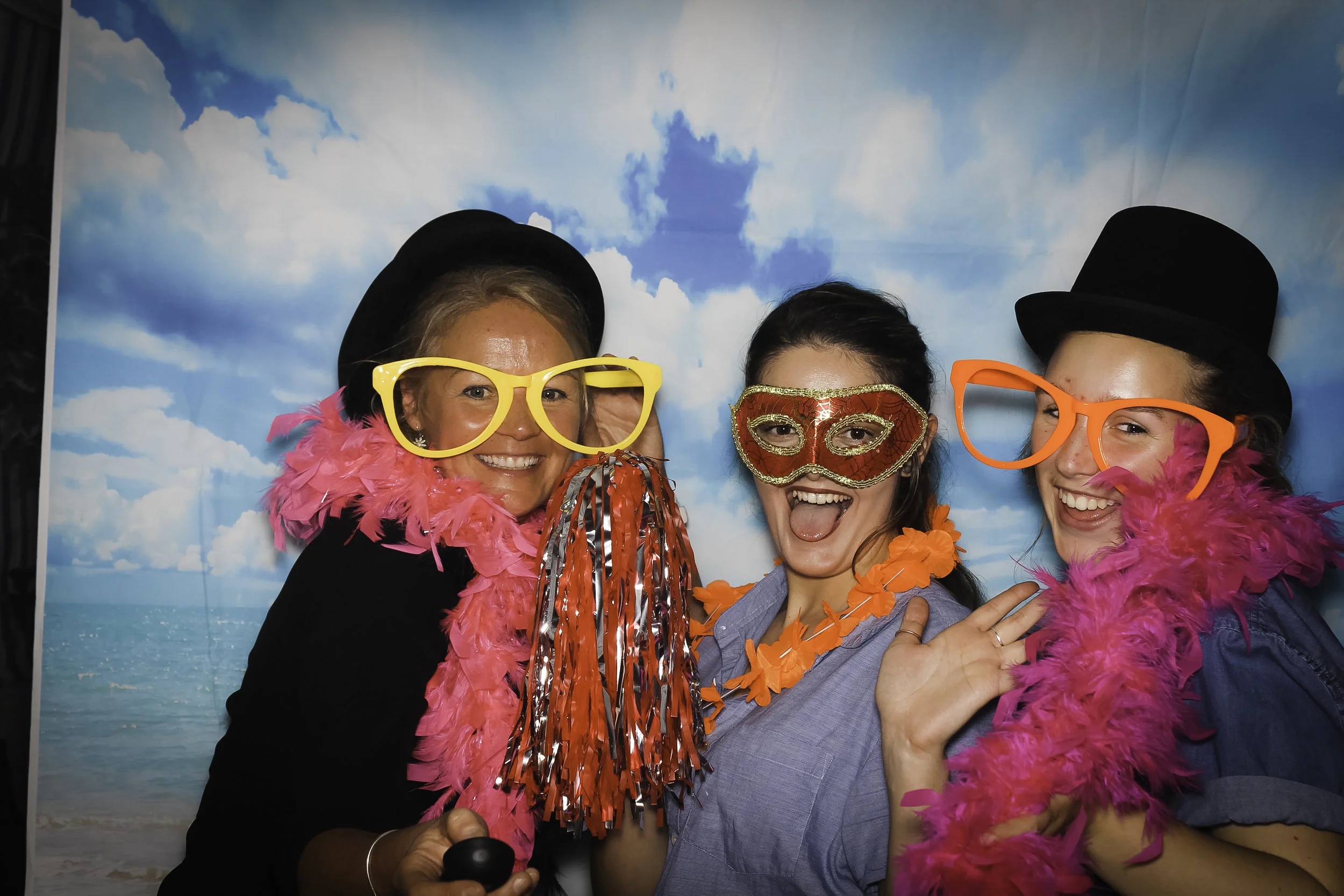 Lusty_Glaze_Photobooth-5.jpg