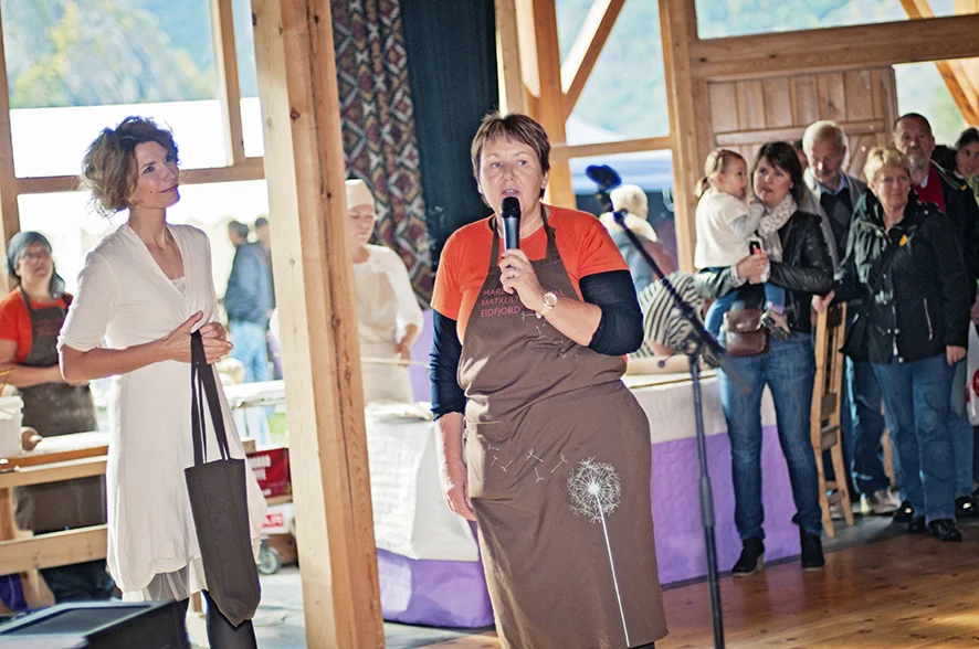 12.09.29 MKF OPENING19.jpg