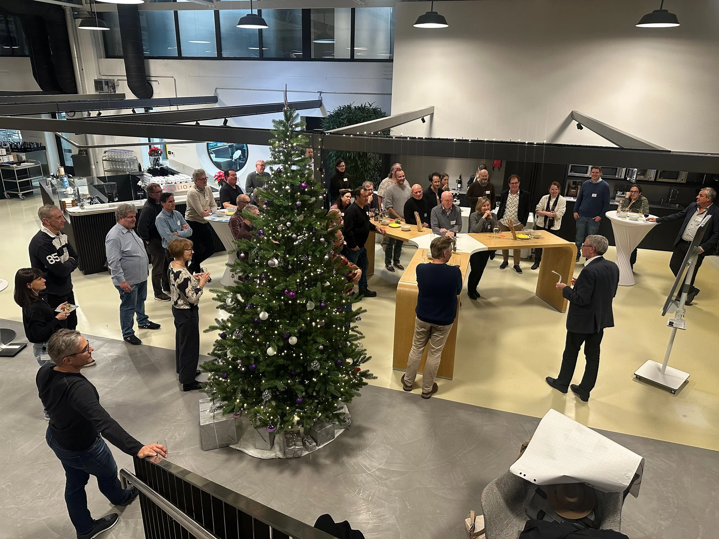 2025-11-27-uxMgmt-Vernissage - 7.jpeg