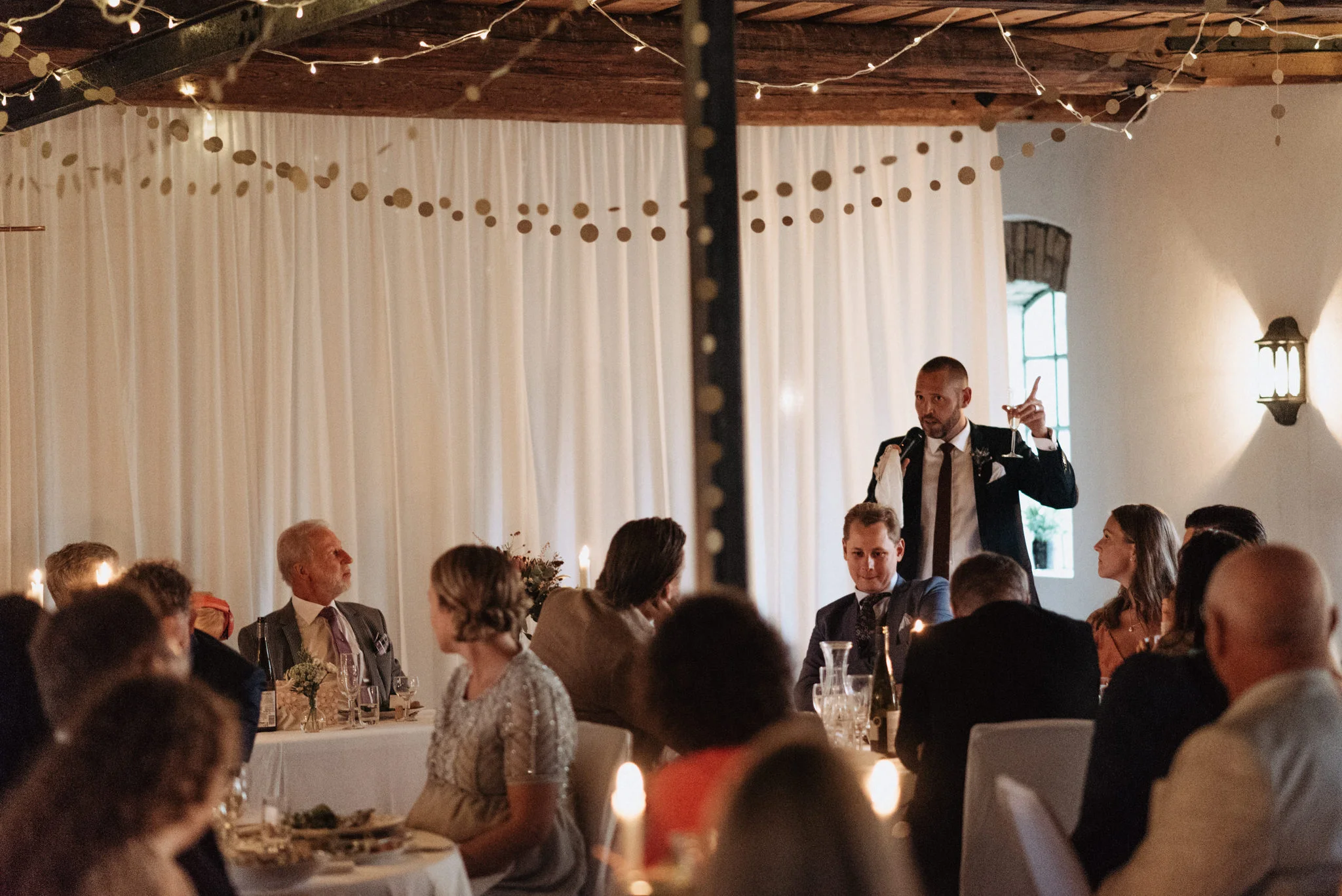 bohemiskt-bröllop-på-nygård-event-i-åstorp-bröllopsfotograf-skåne-166.jpg
