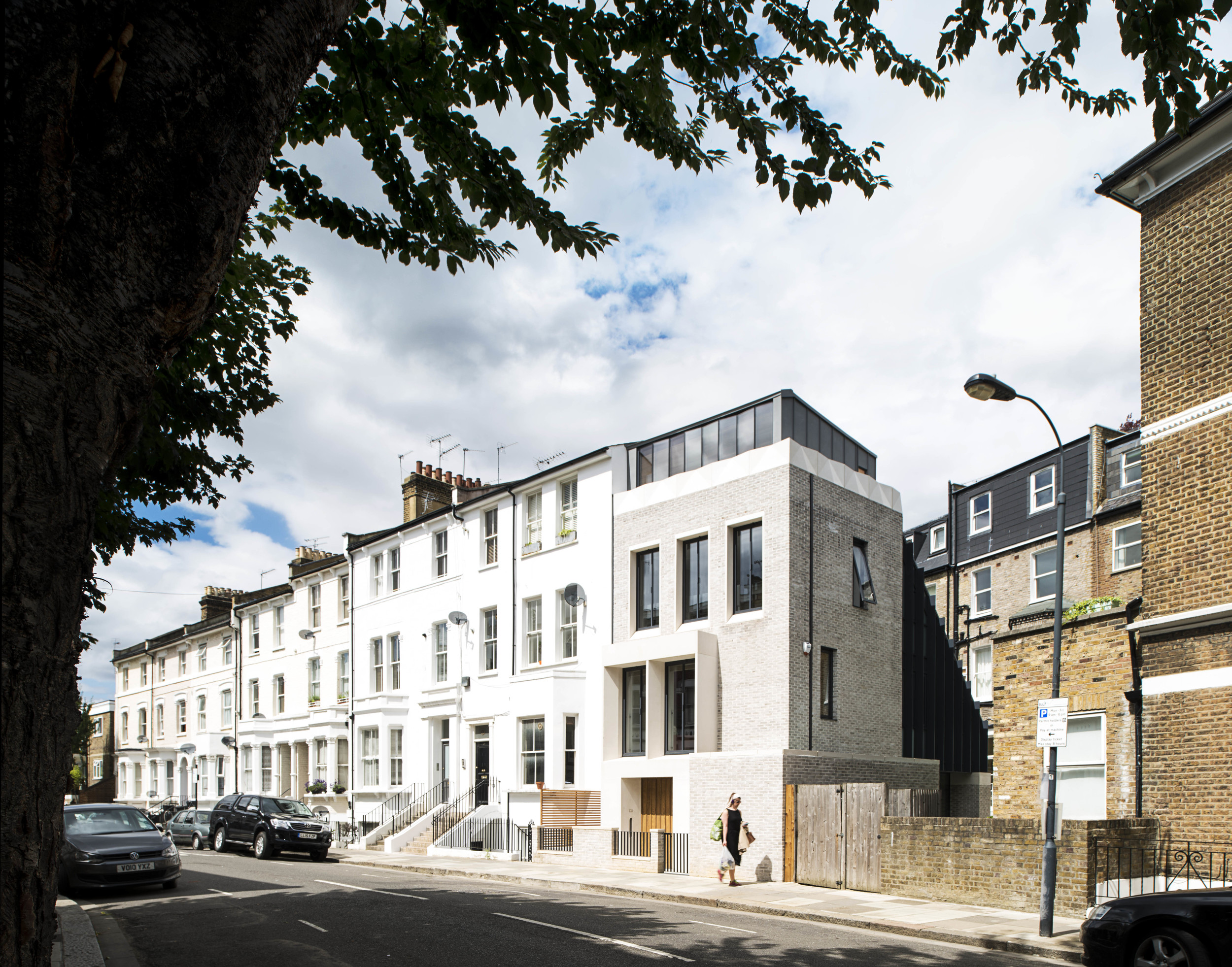 The Tailored House / Liddicoat & Goldhill