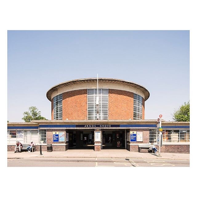 I&rsquo;m offering some prints from my London Underground series, as part of the #artistssupportpledge, exteriors are 16 x 12 and the interiors are 16 x 16, open editions, digital c-type print matt print on Fuji crystal archive paper with a 10mm bord