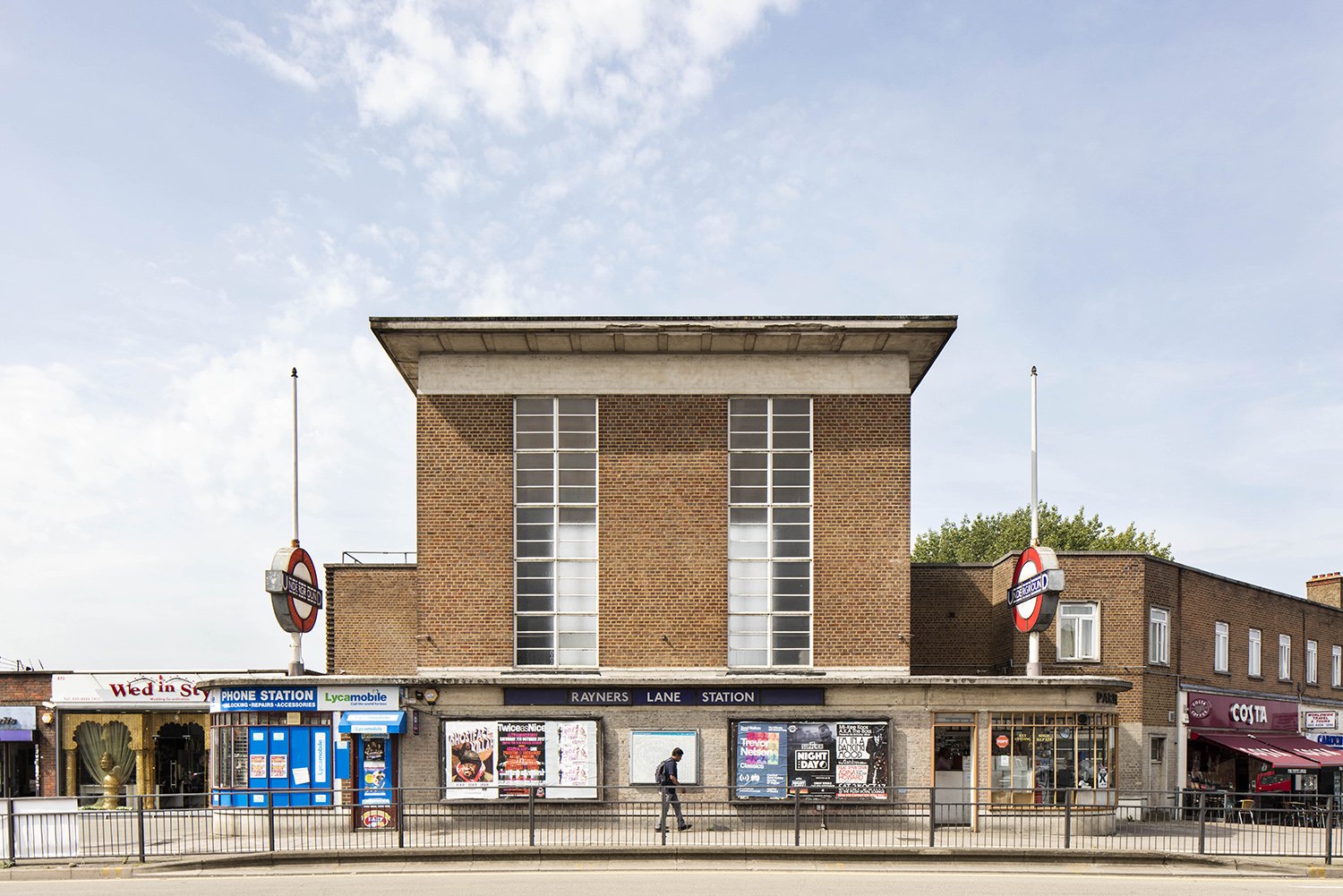RAYNERSLANE1.jpg